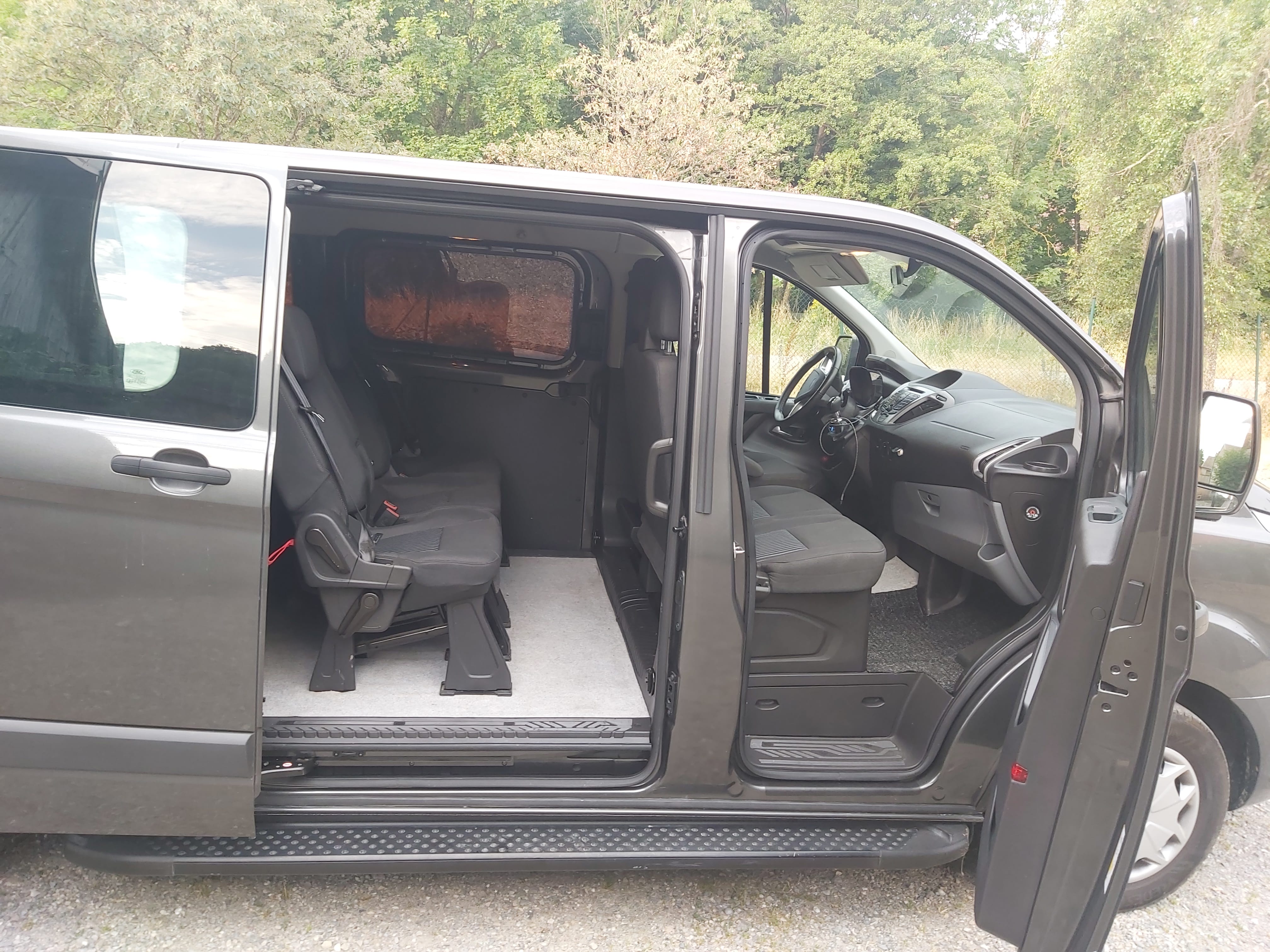 Ford Transit Custom Kombi 2.0 tdci avec GPS