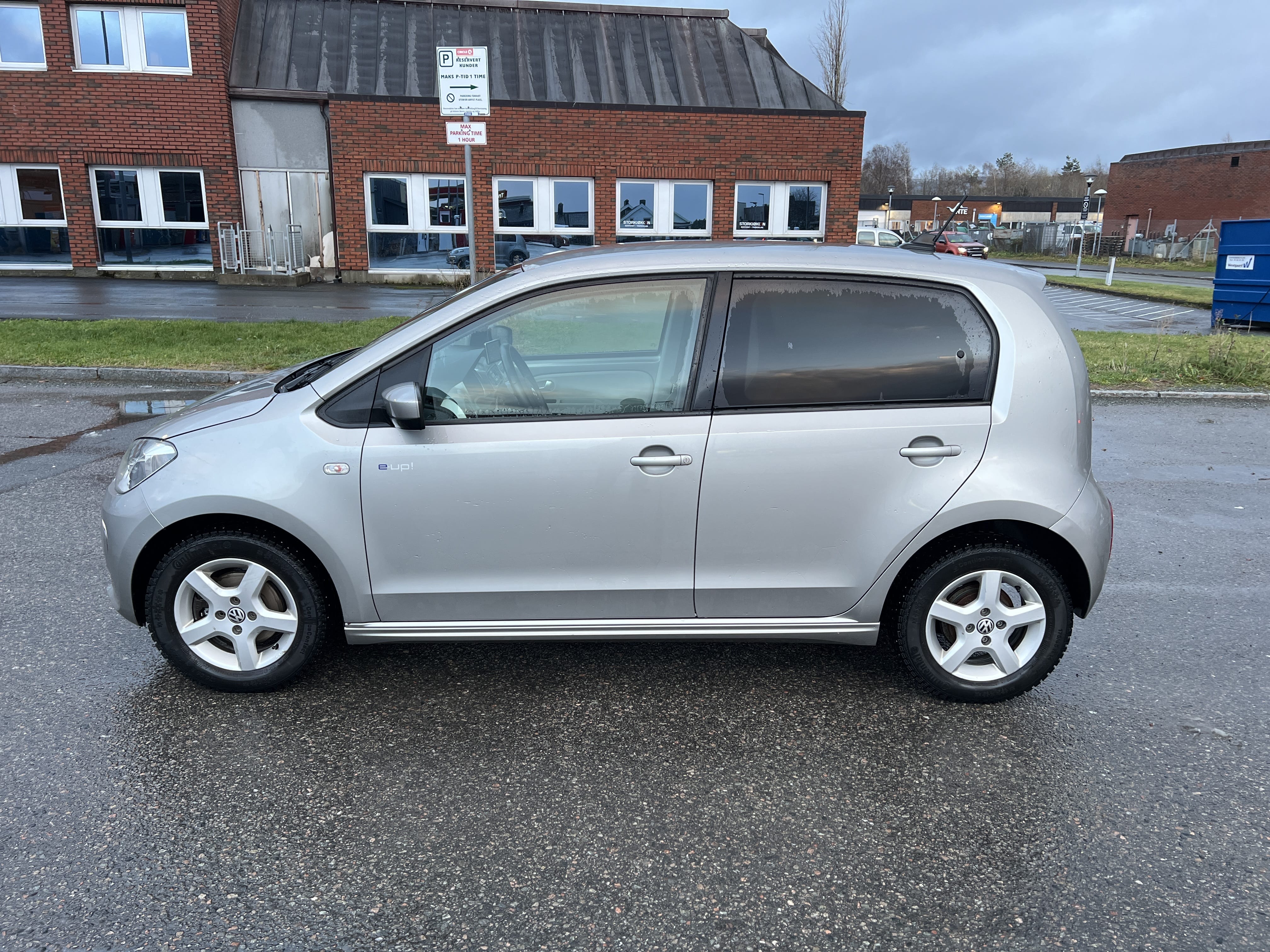 Volkswagen e-Up ! med Aircondition