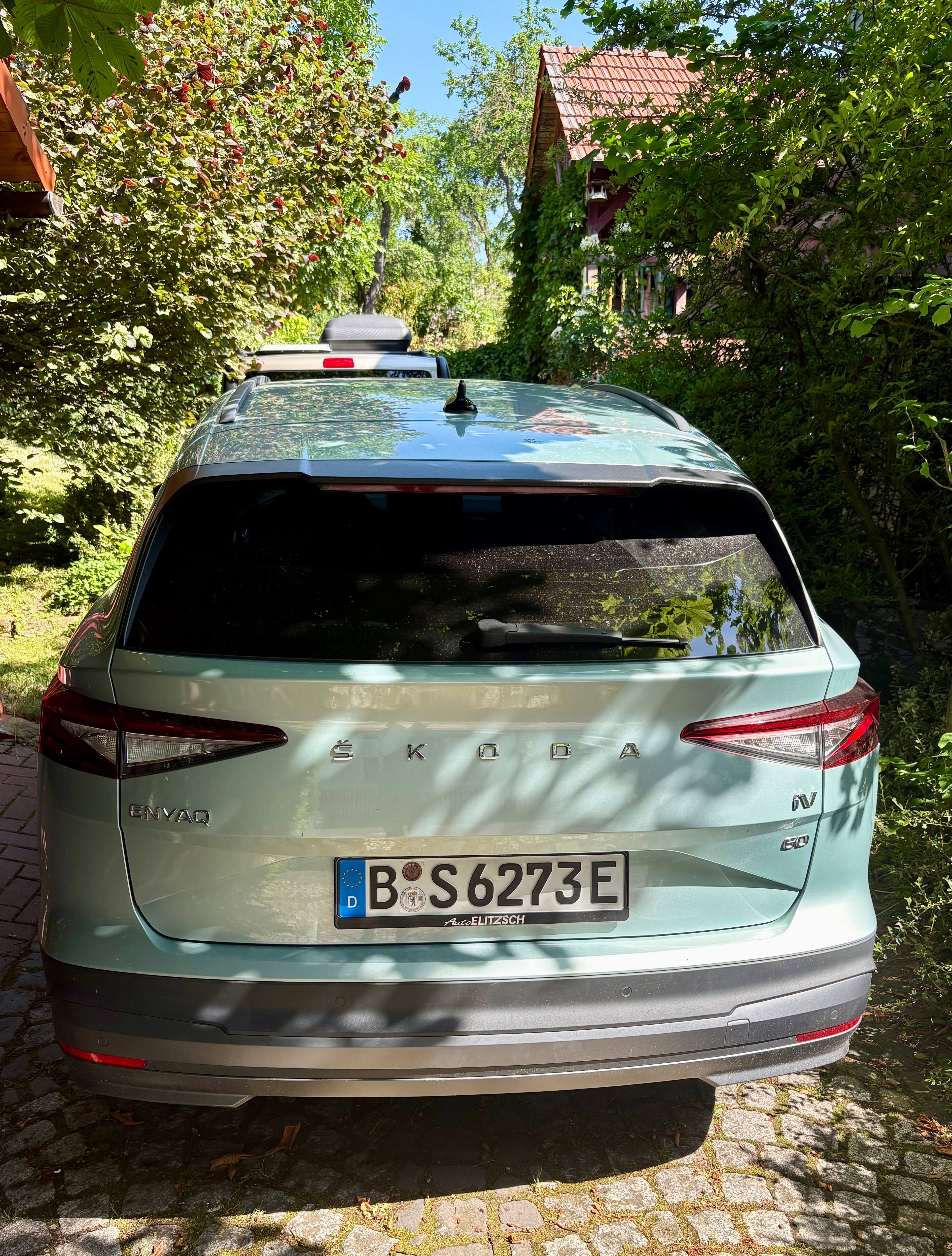 Skoda Enyaq 60 with Air conditioning