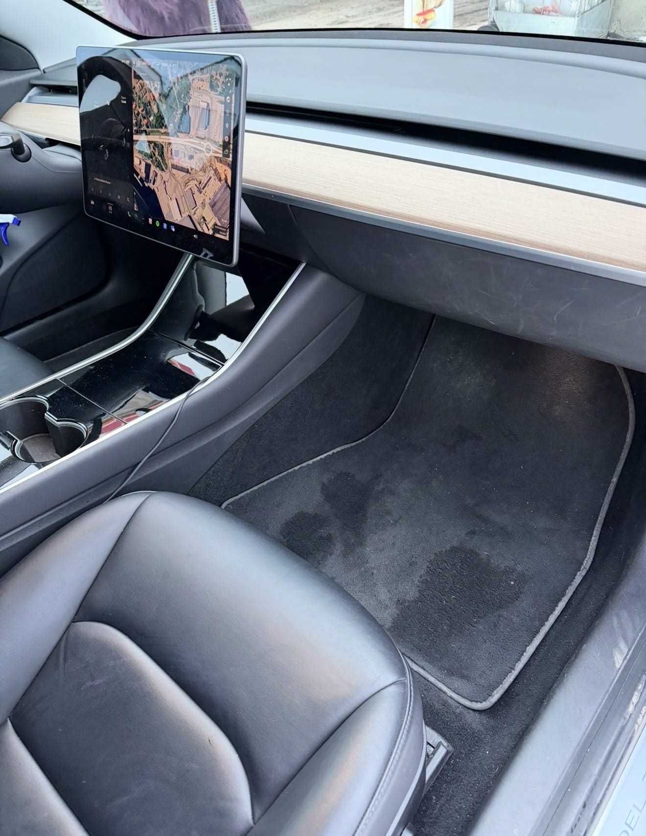 Tesla Model 3 Long Range med Babysete