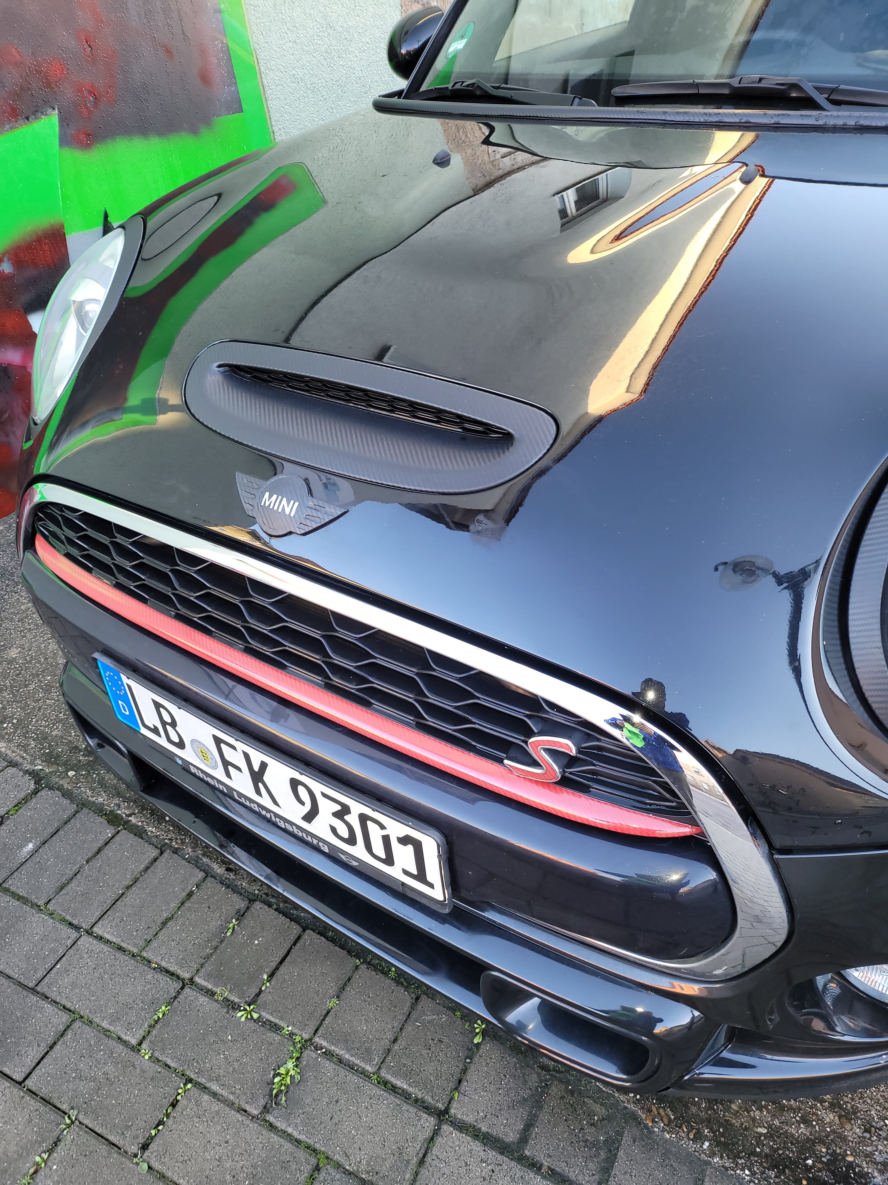 Mini Cooper S 3-Türer mit Kindersitz