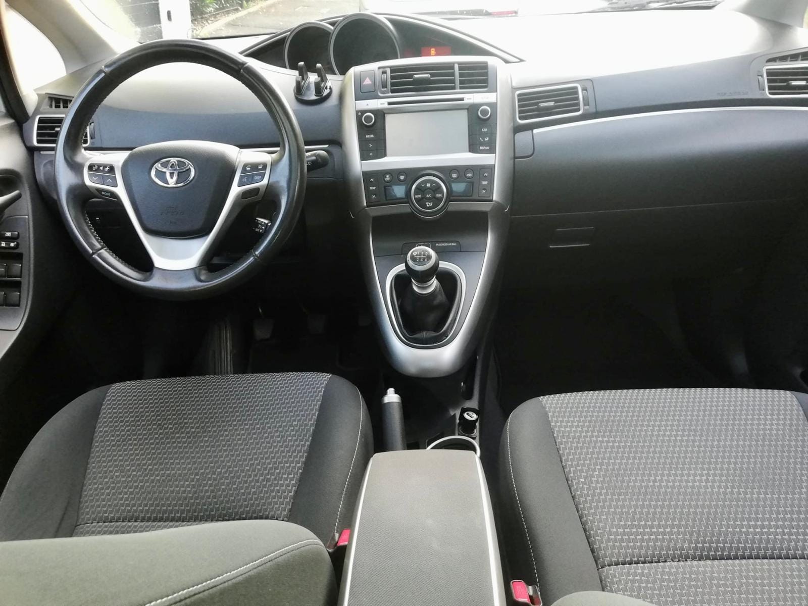 Toyota Verso 7 Places Skyview avec Siège bébé
