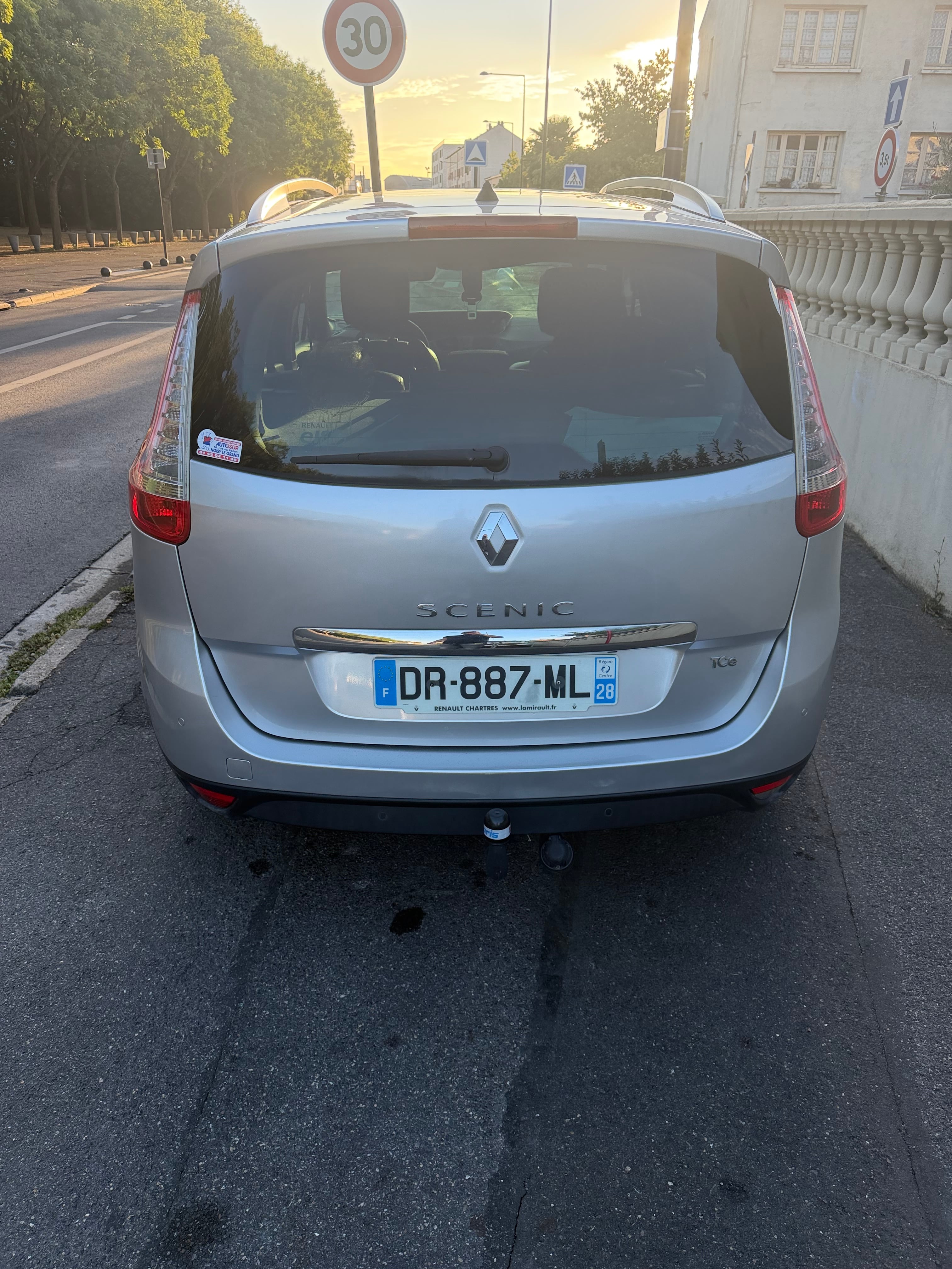Renault Grand Scenic avec Caméra de recul