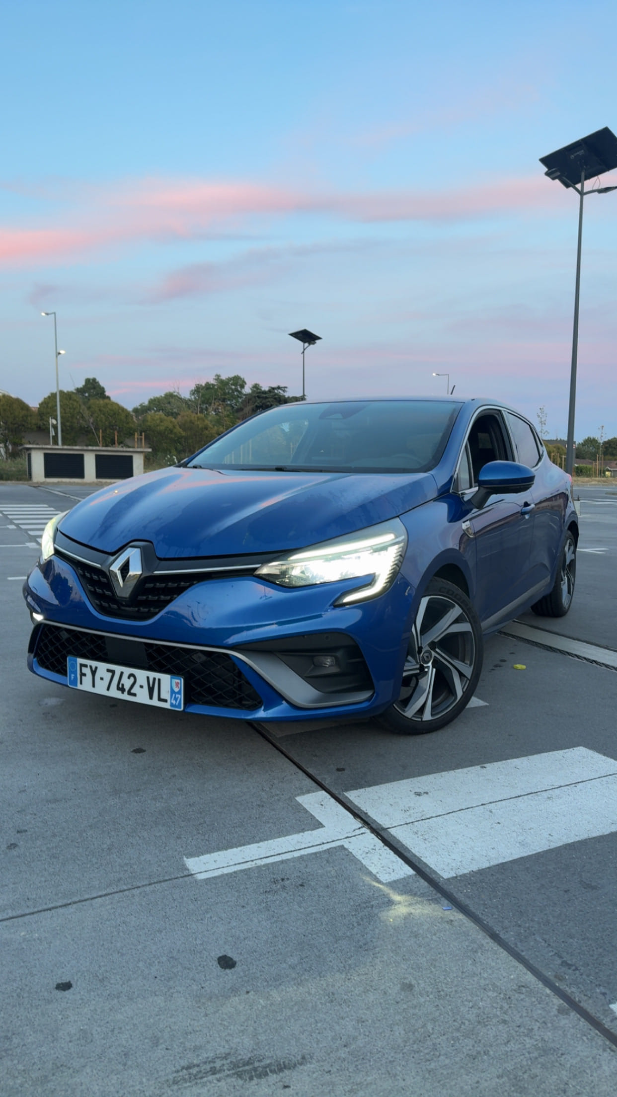 Renault Clio RS Line avec Apple CarPlay