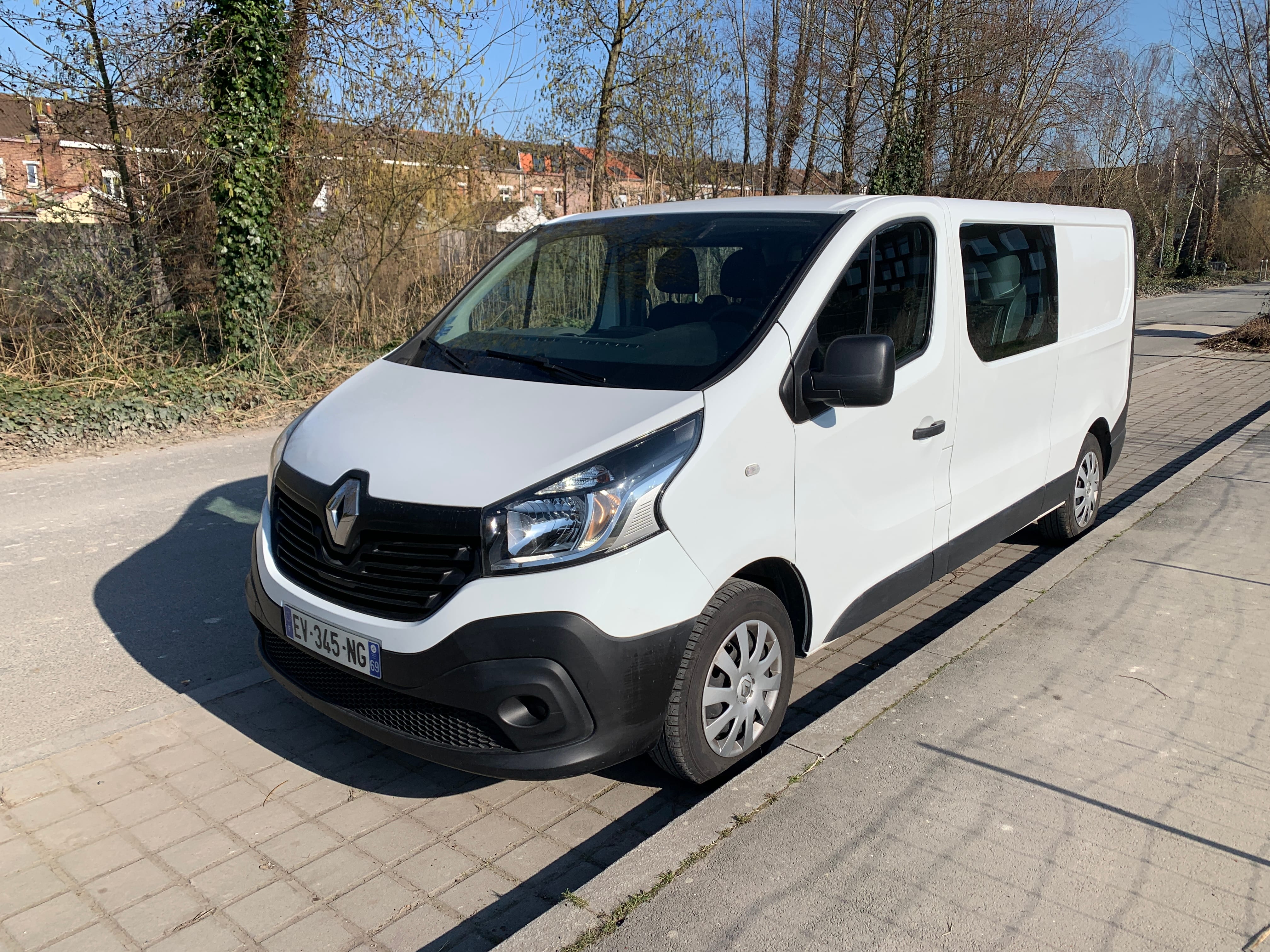 Renault Trafic Double Cabine, 2018, Diesel, 6 places