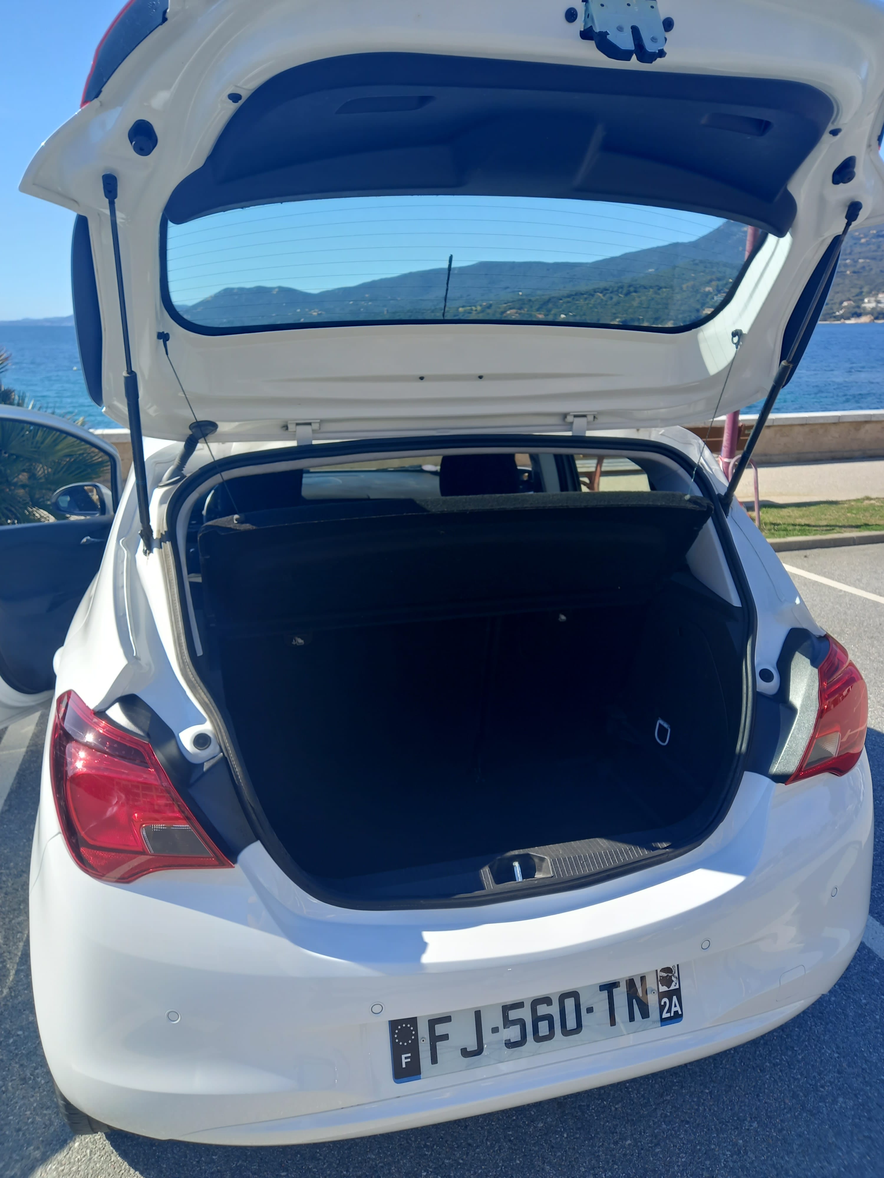 Opel Corsa avec Audio Bluetooth