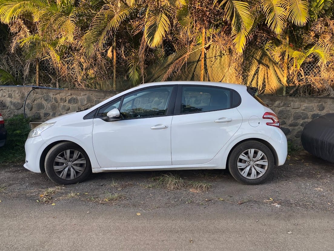Peugeot 208 avec Climatisation