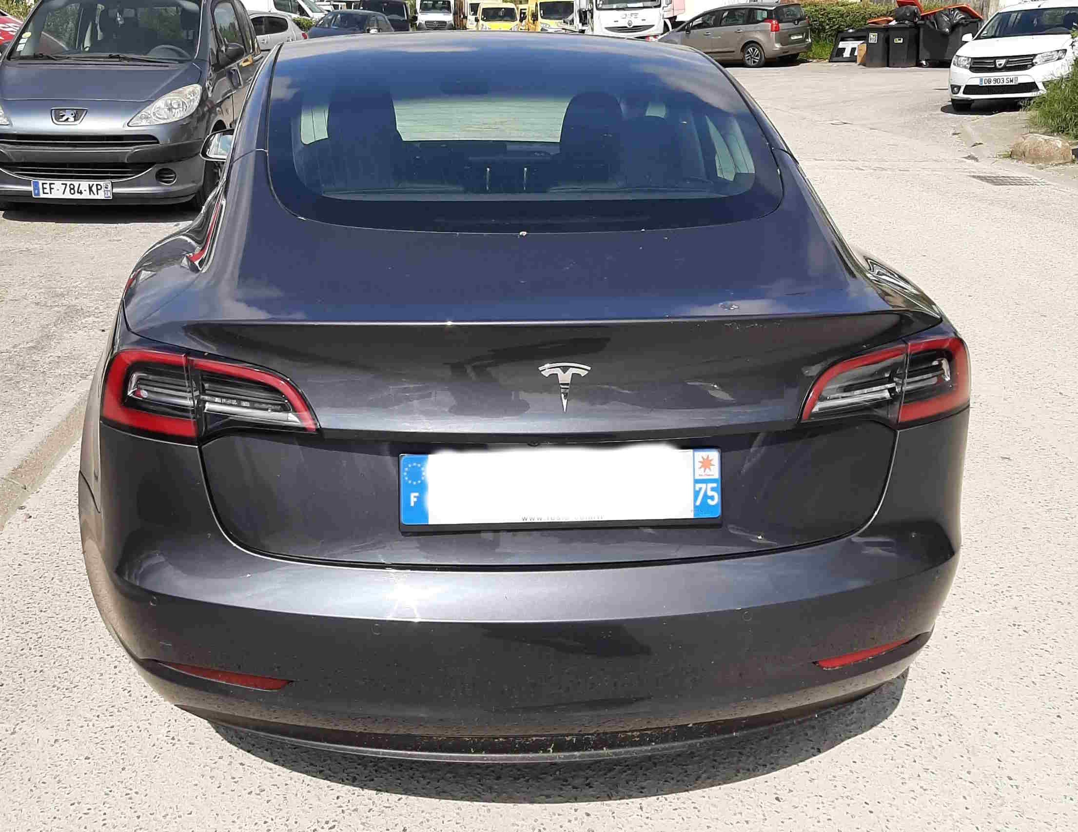 Tesla Model 3 avec Régulateur de vitesse