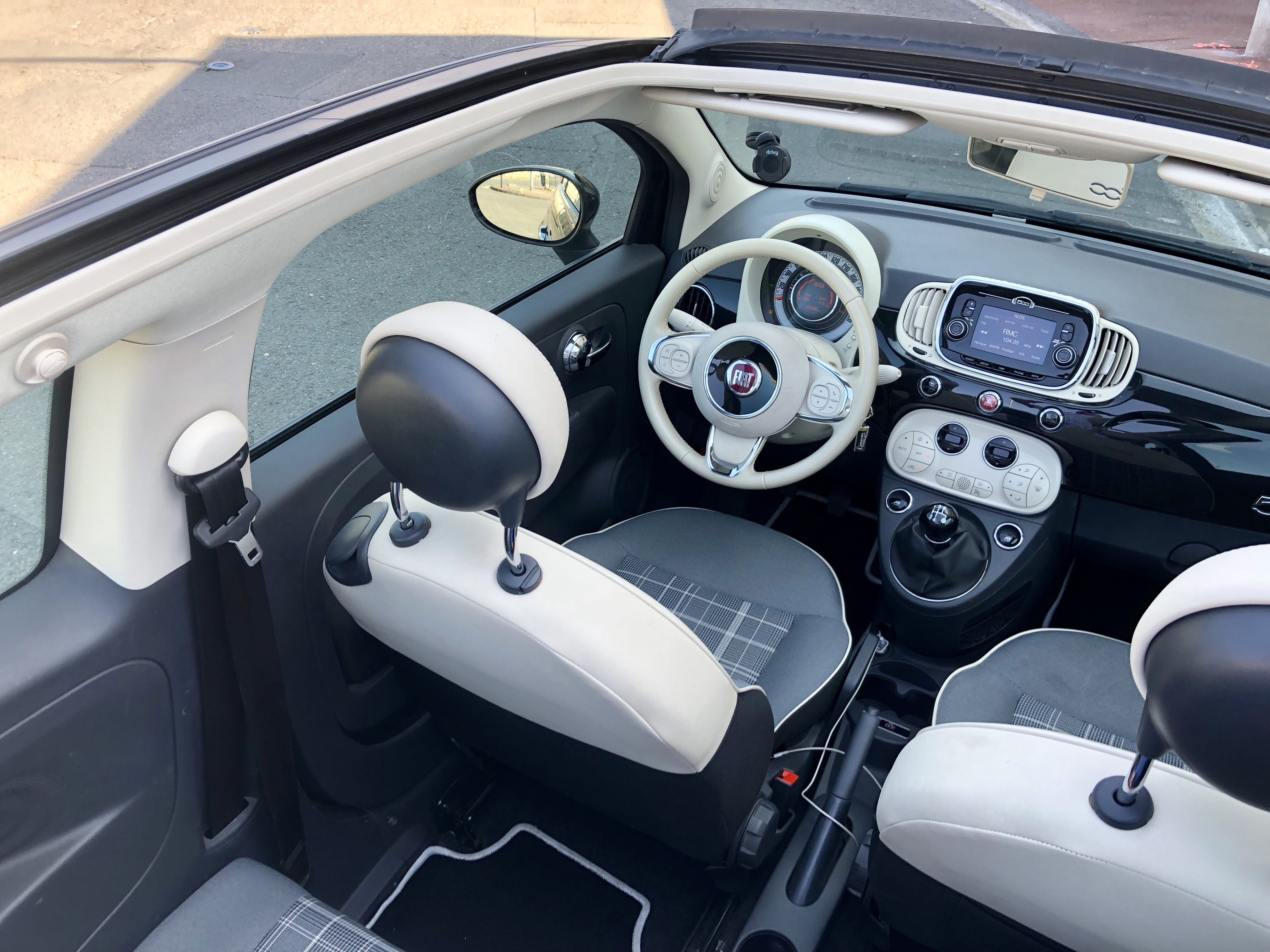 Fiat 500 C Gare ST-Jean  Louez Fiat 500 Cabriolet – Élégance, Maniabilité et Plaisir de Conduite !