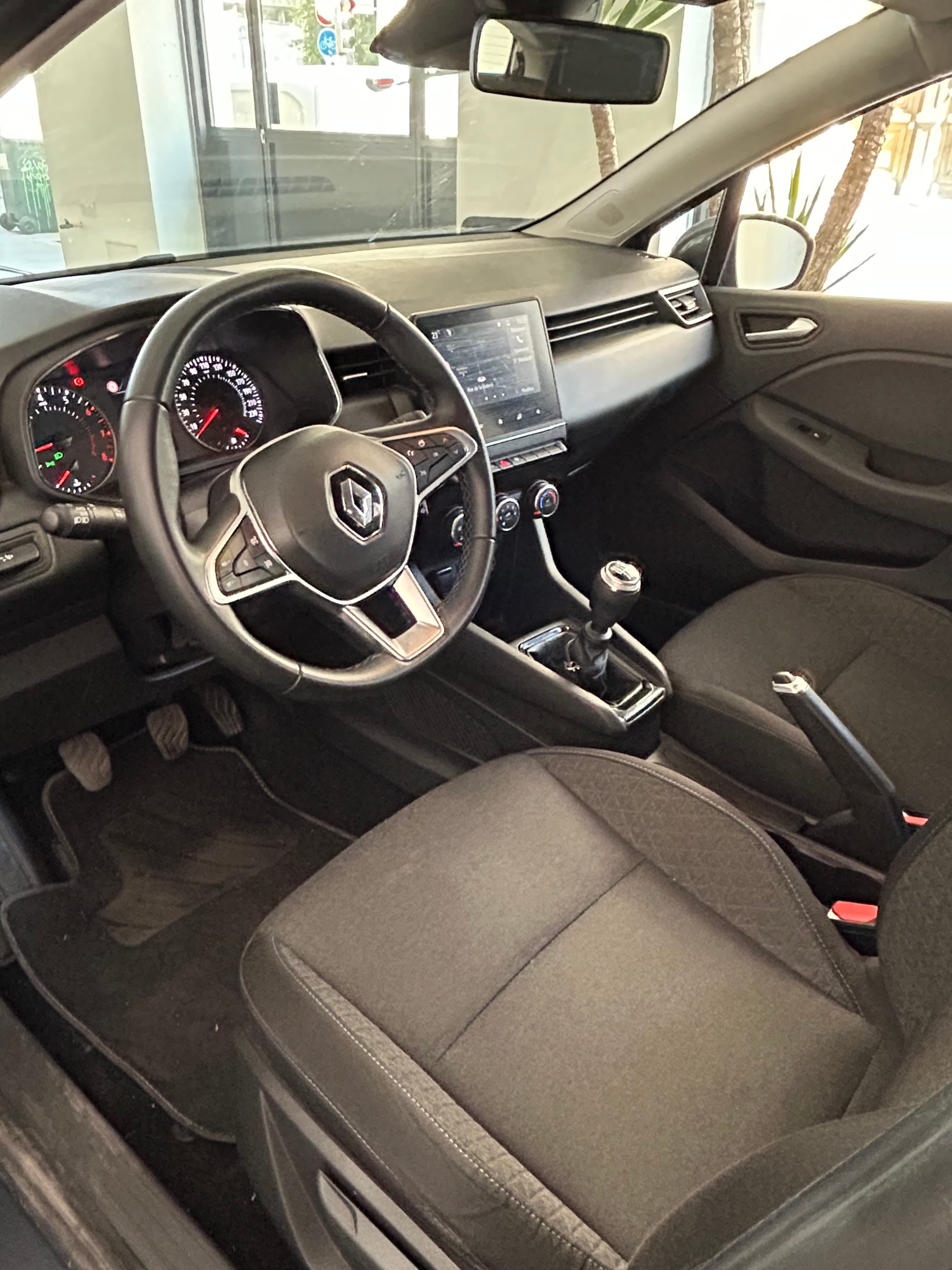 Renault Clio avec Régulateur de vitesse