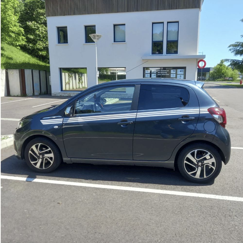 Peugeot 108 COLLECTION GRISE FONCEE with Air conditioning