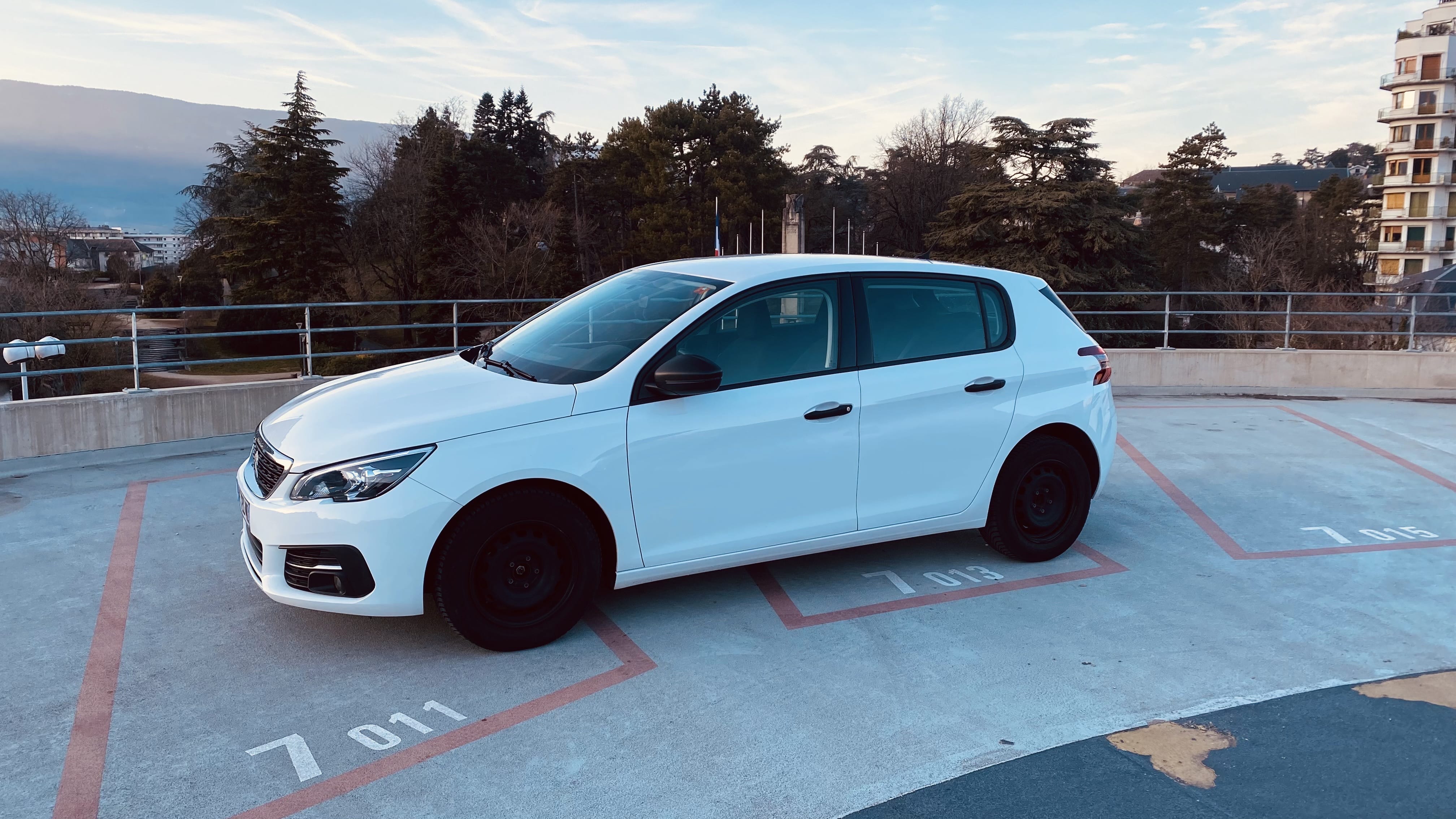 Peugeot 308 avec Climatisation