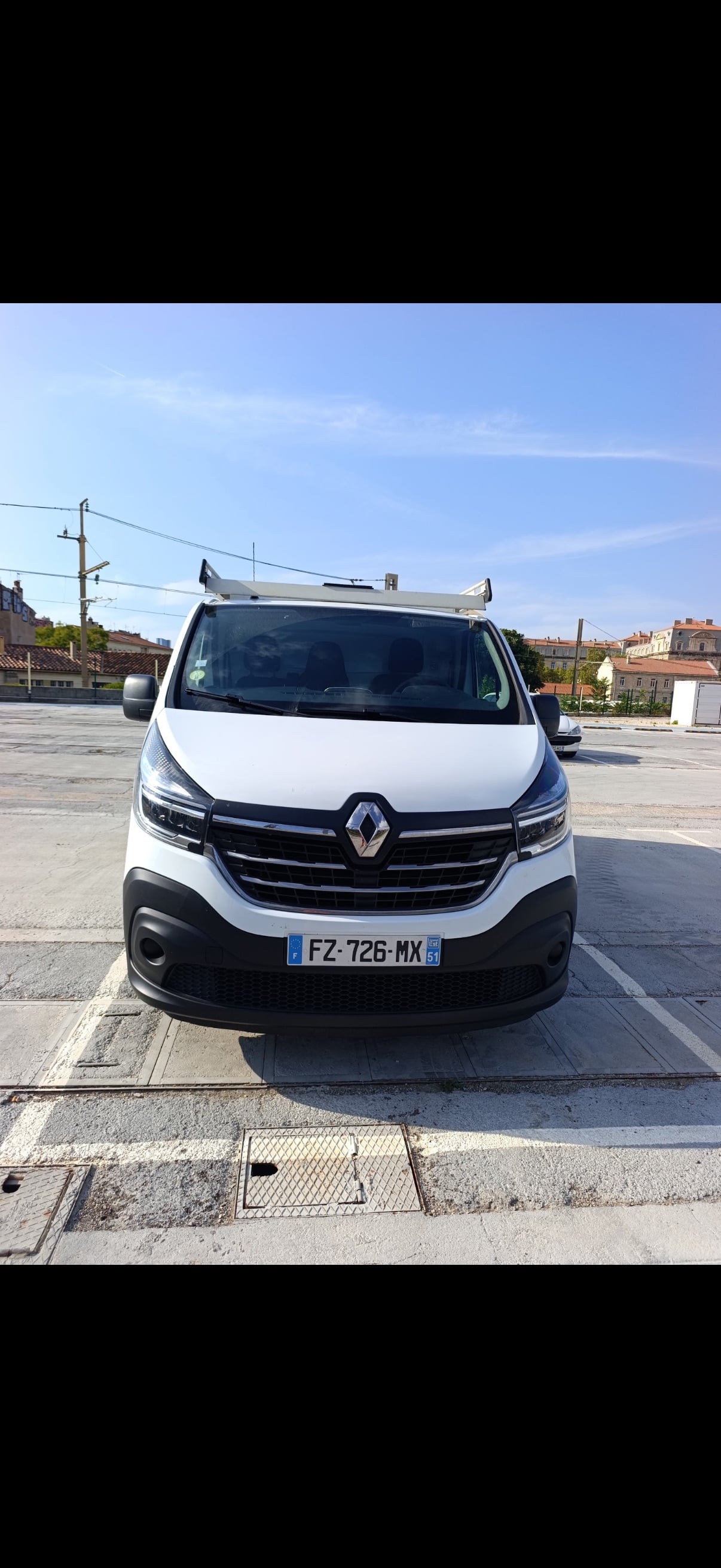 Renault Trafic avec Autoradio