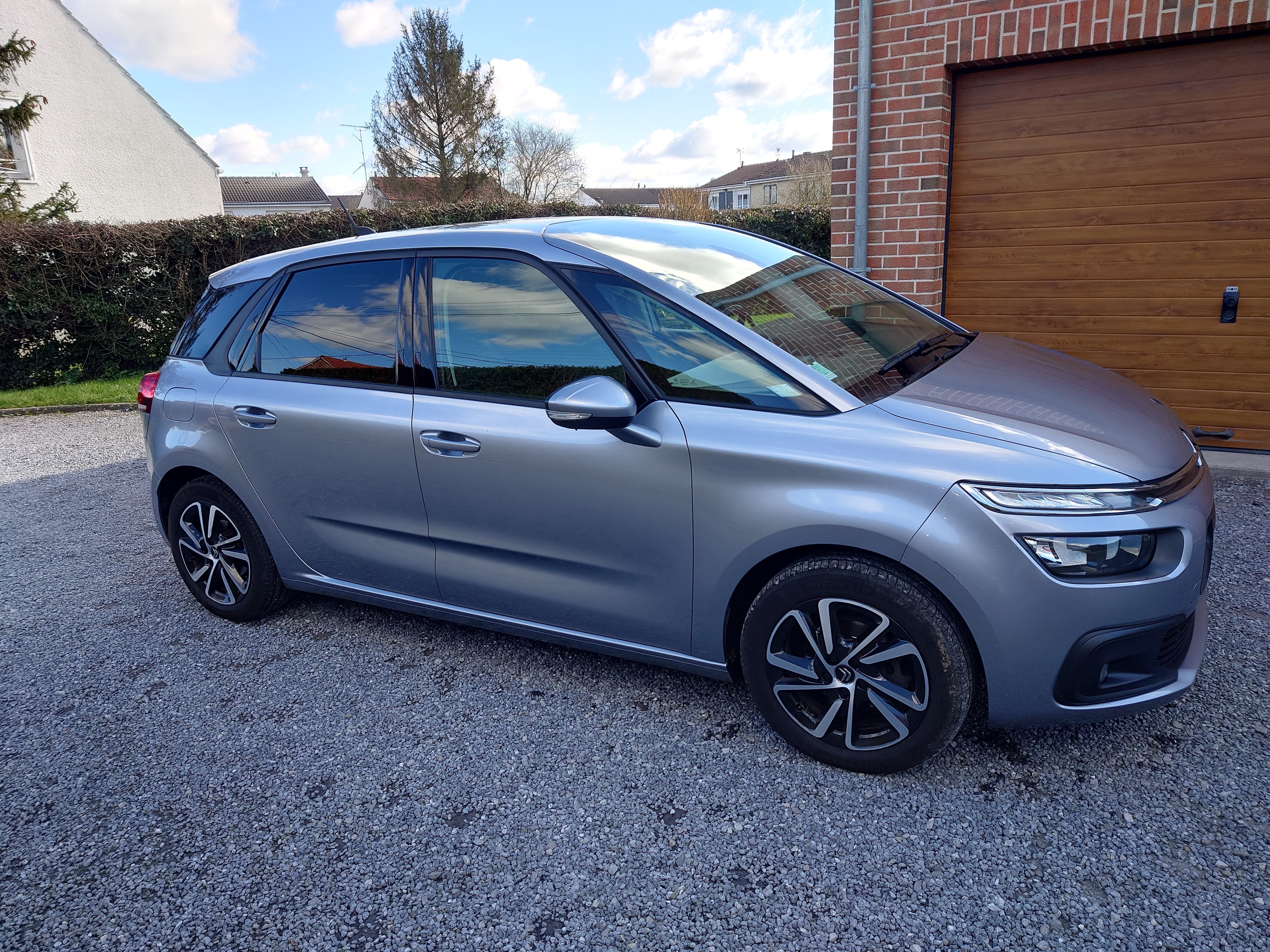 Citroen C4 Spacetourer avec Climatisation