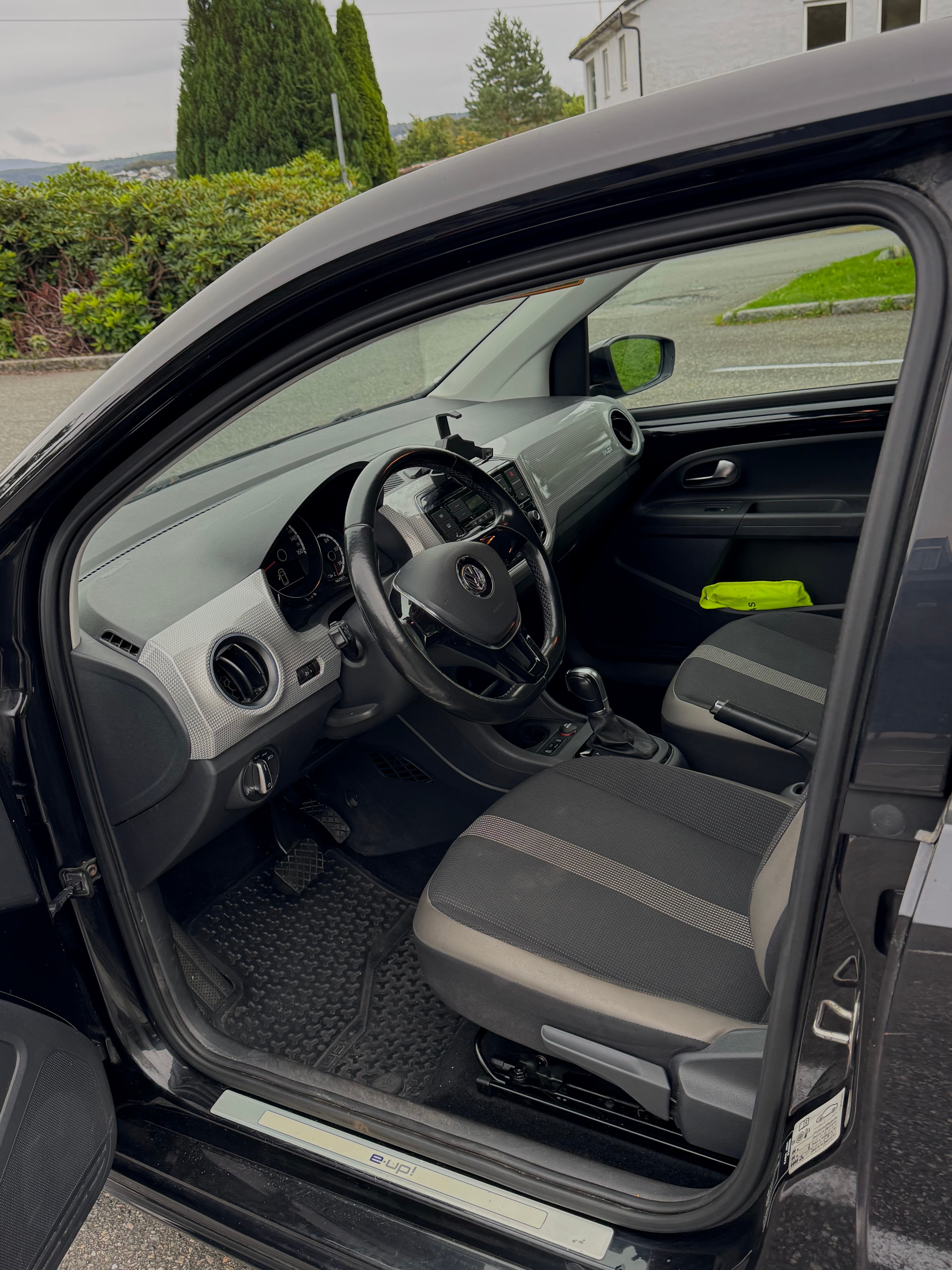 Volkswagen e-Up ! med Cruisekontroll