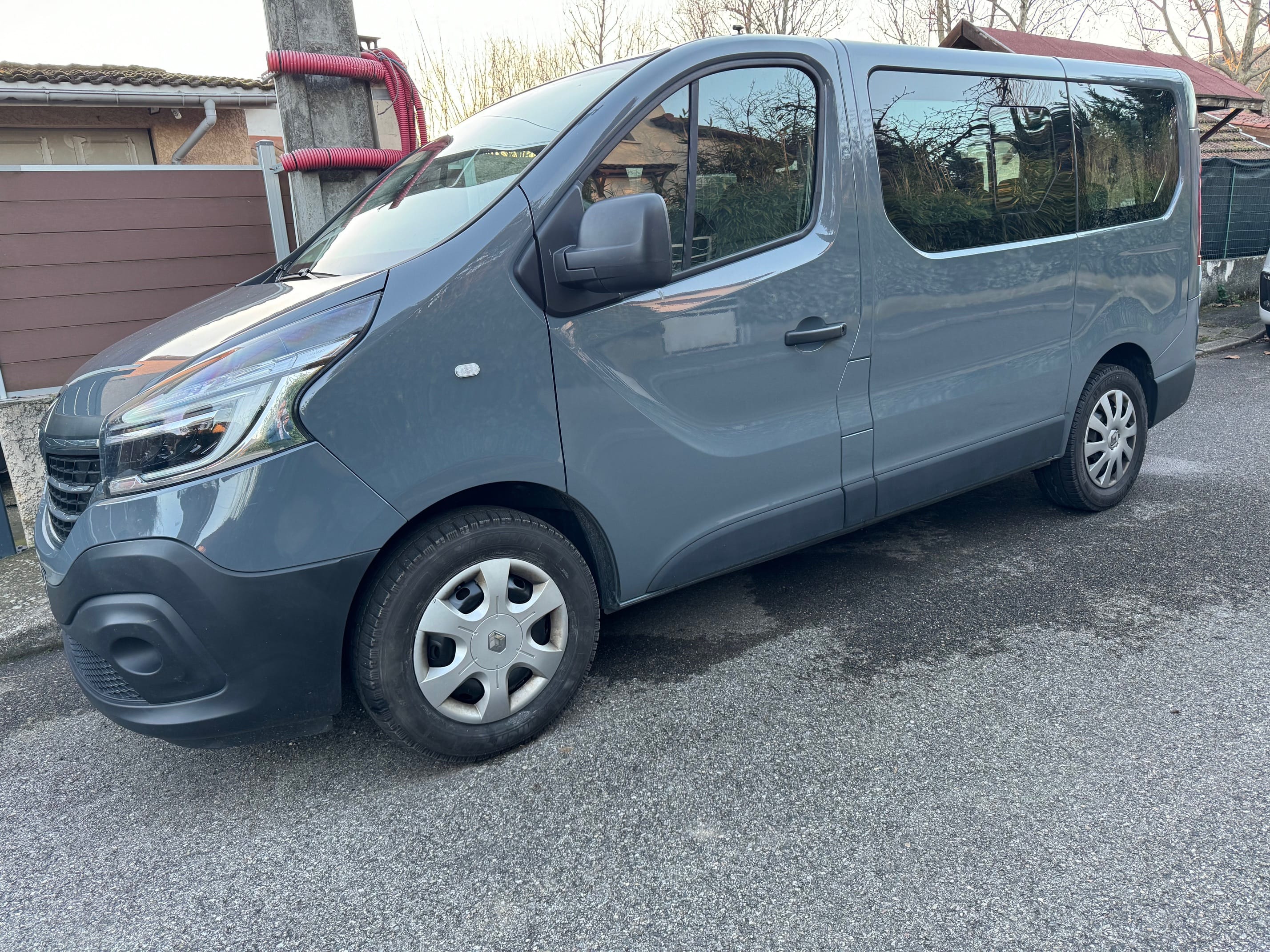 Renault Trafic ZEN 120 CV DIESEL, 2019, Diesel, 9 places et plus