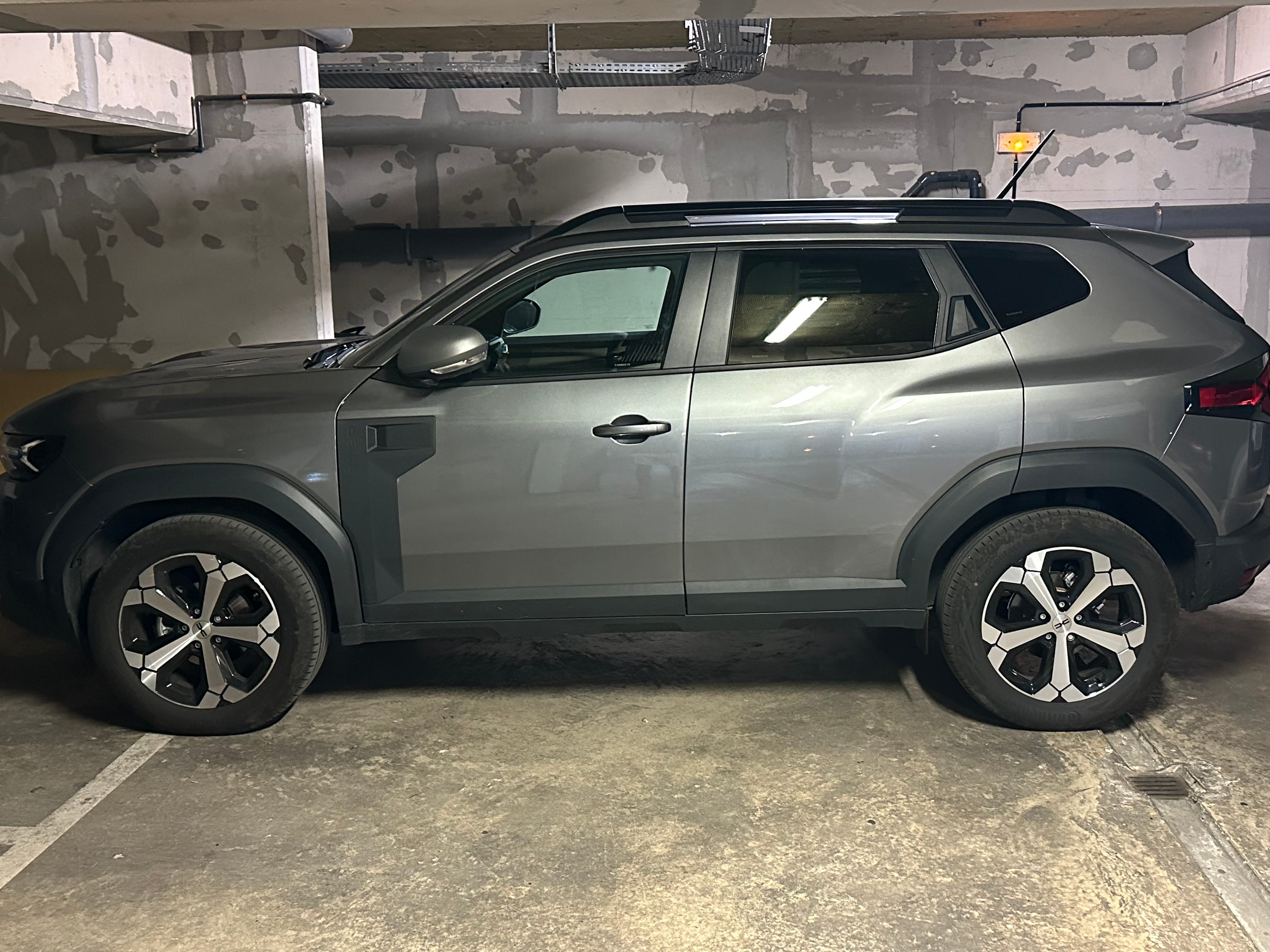 Dacia Duster, 2024, Essence 98