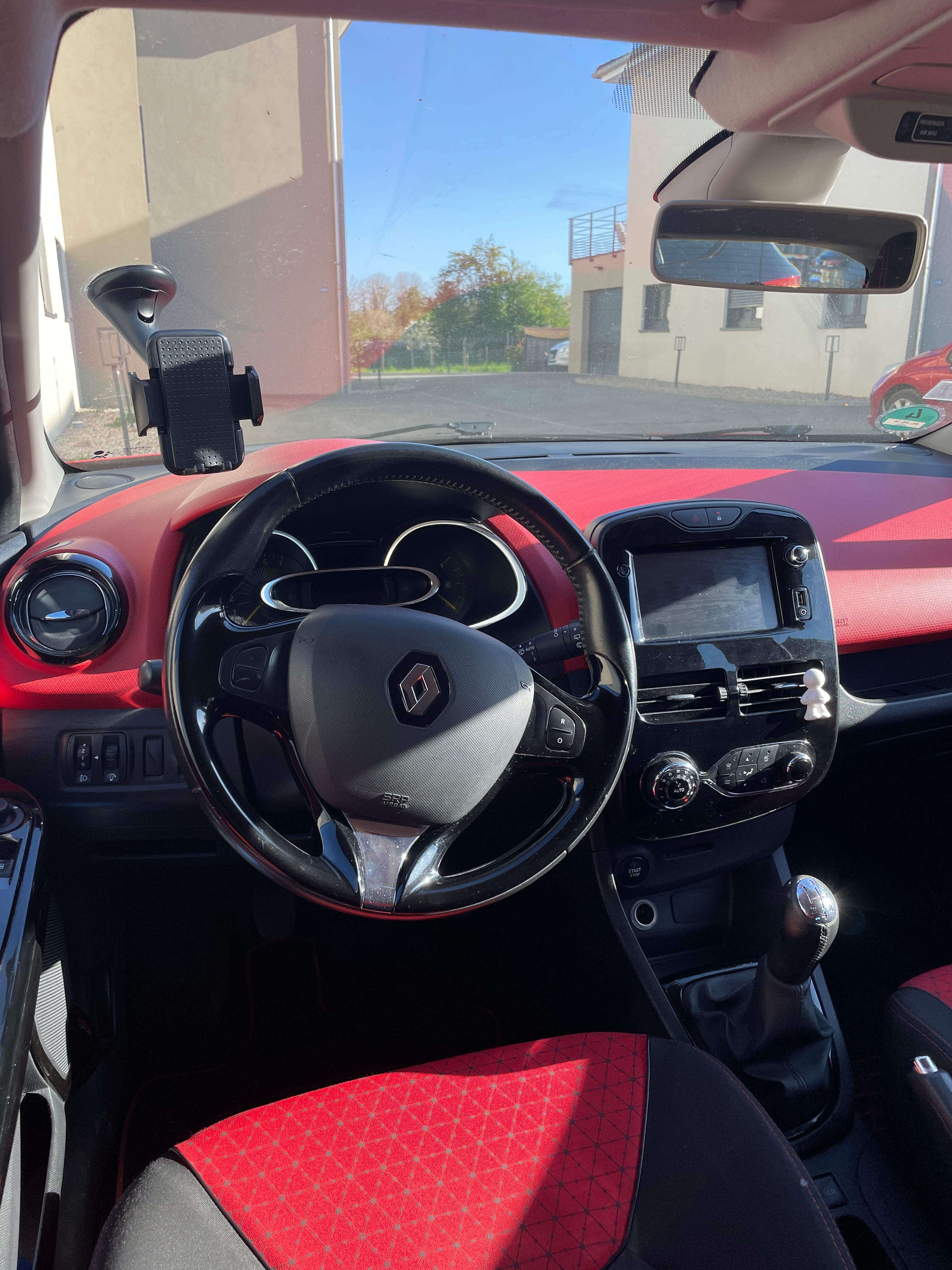 Renault Clio avec Régulateur de vitesse