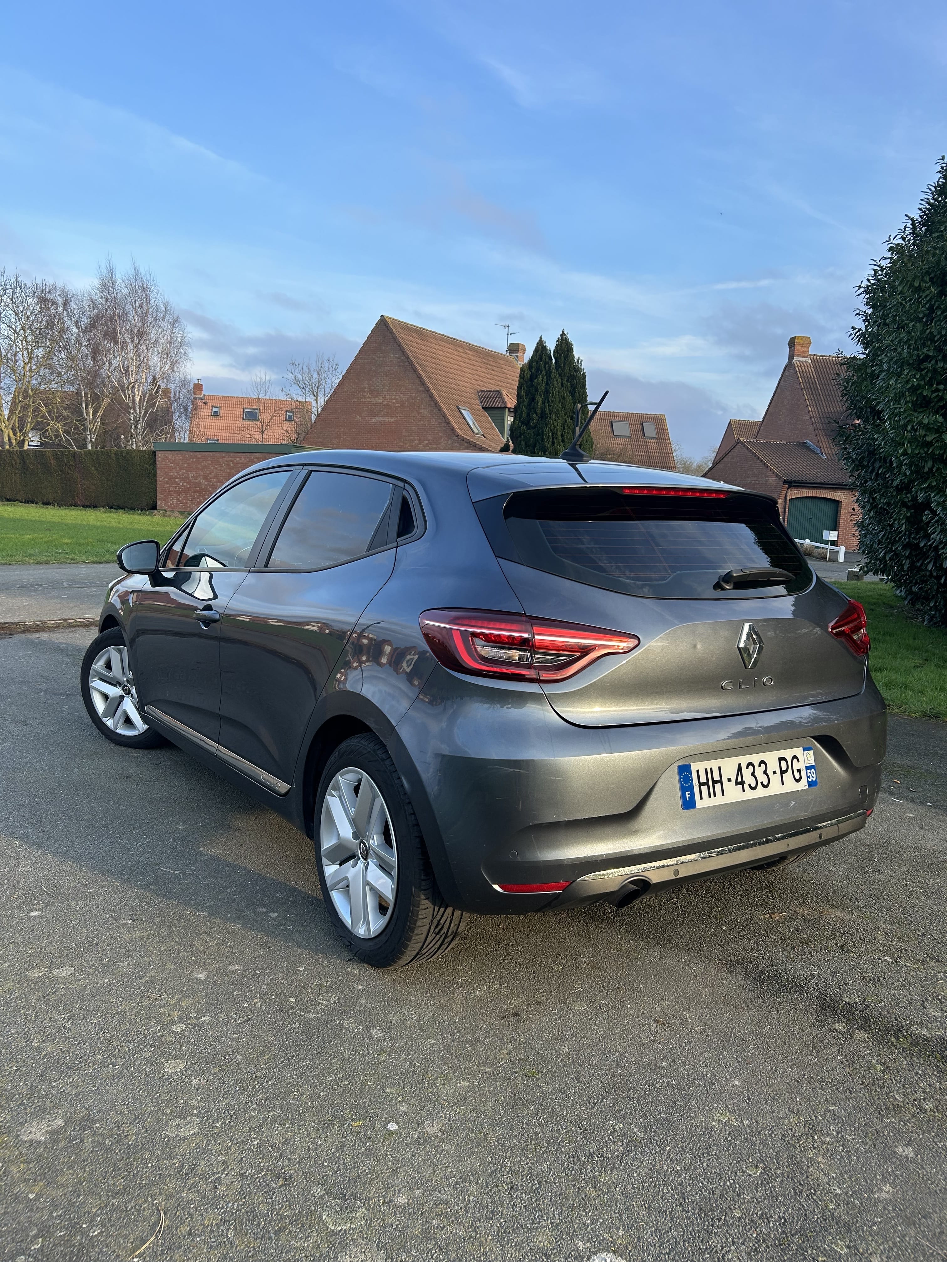 Renault Clio avec Climatisation