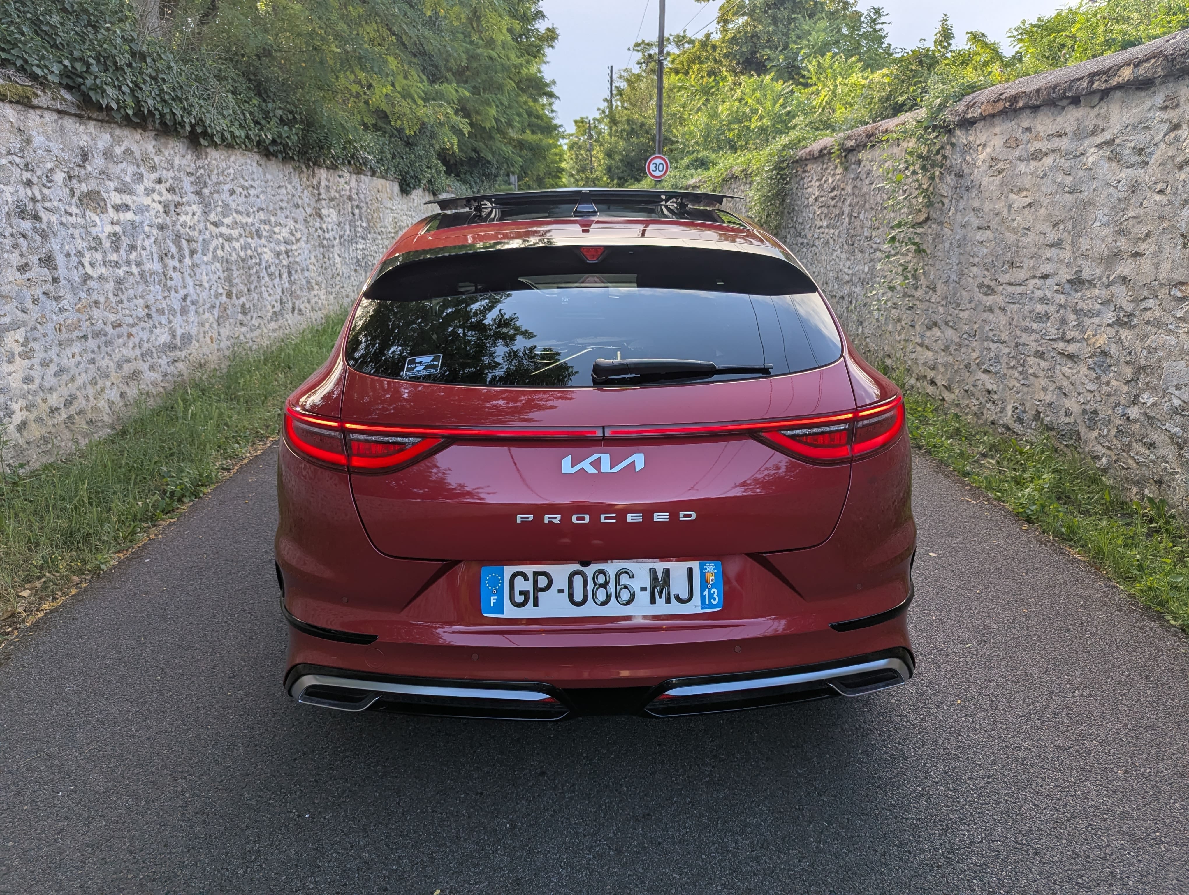 Kia Pro Cee'd 160ch boite auto avec Apple CarPlay