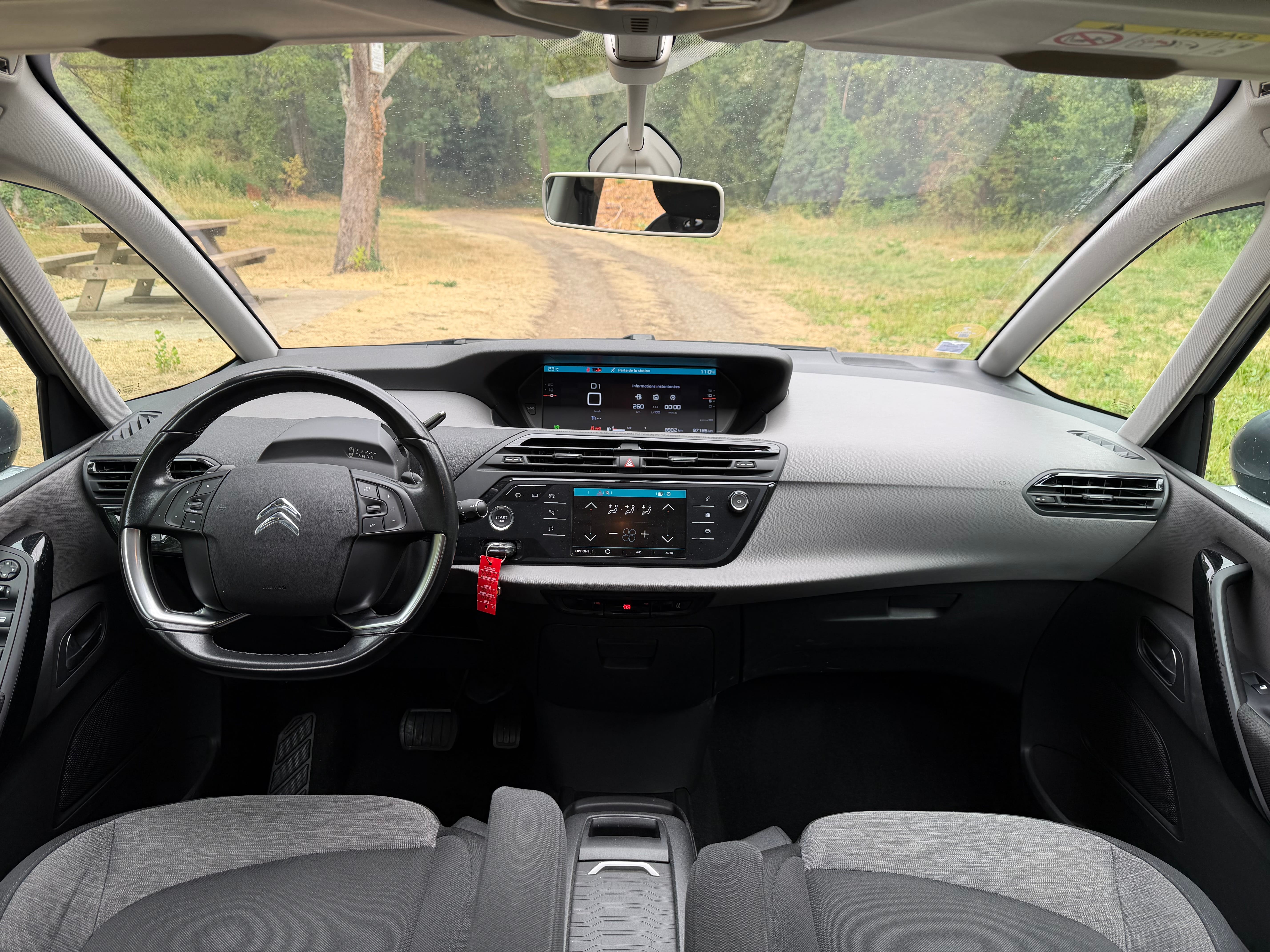 Citroen C4 Grand Picasso 7 places boîte automatique avec GPS