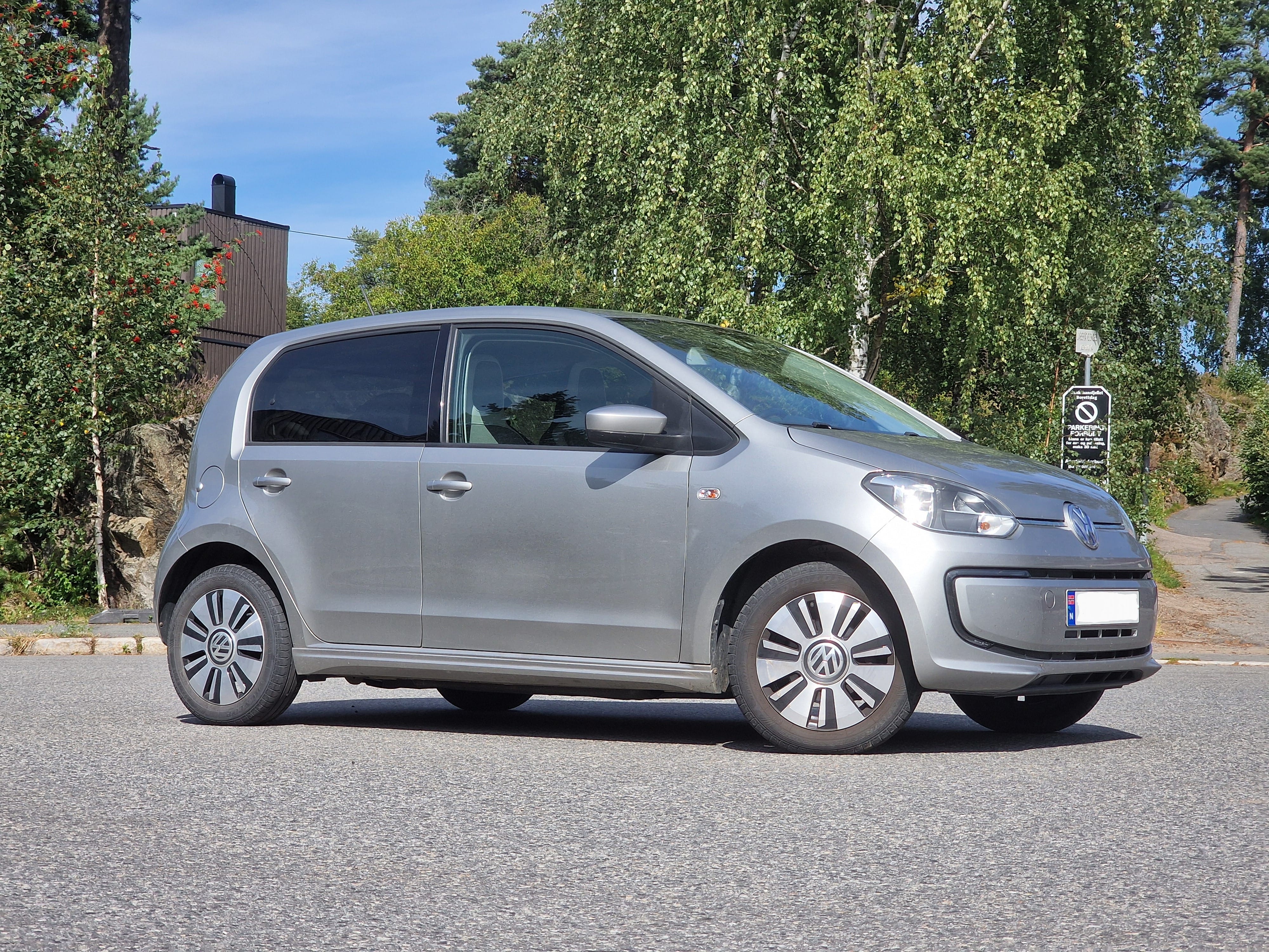 Volkswagen e-Up ! Med fast parkering inkl. lading, 2013, Elektrisk, automatisk