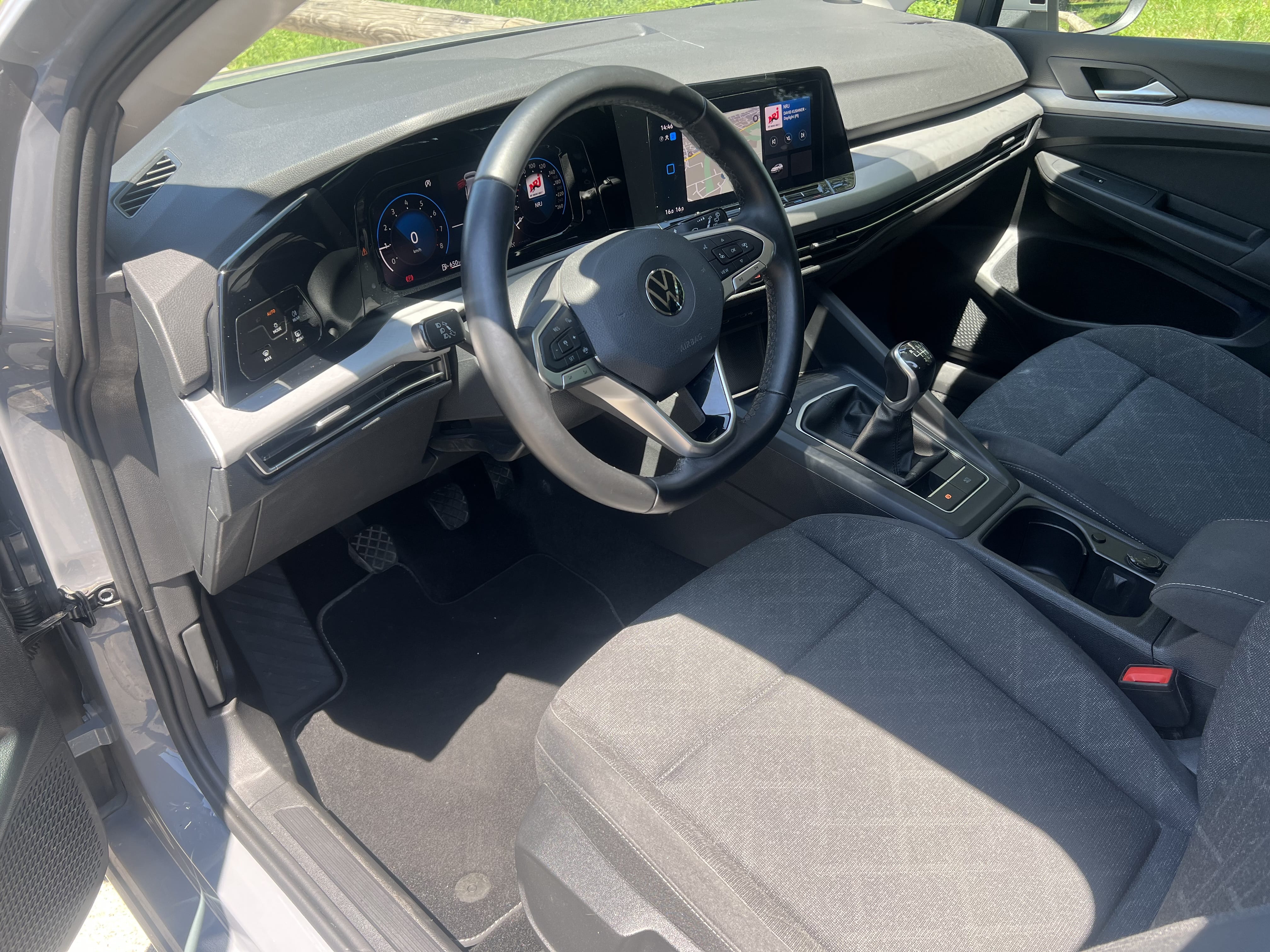 Volkswagen Golf  8 avec Régulateur de vitesse