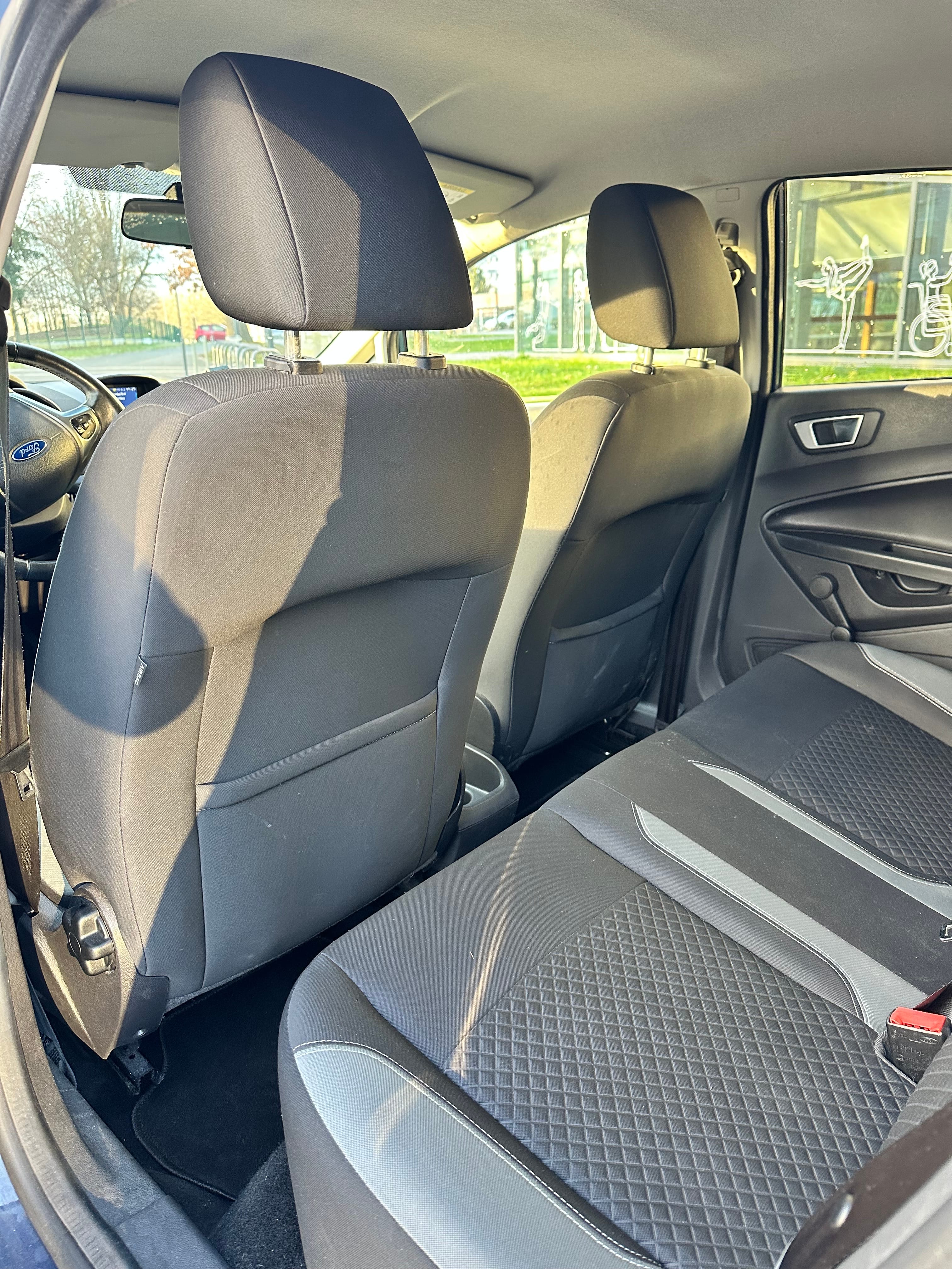 Ford Fiesta avec Port USB