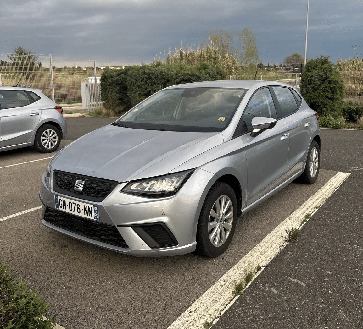 Seat Ibiza, 2023, Essence 98, automatique