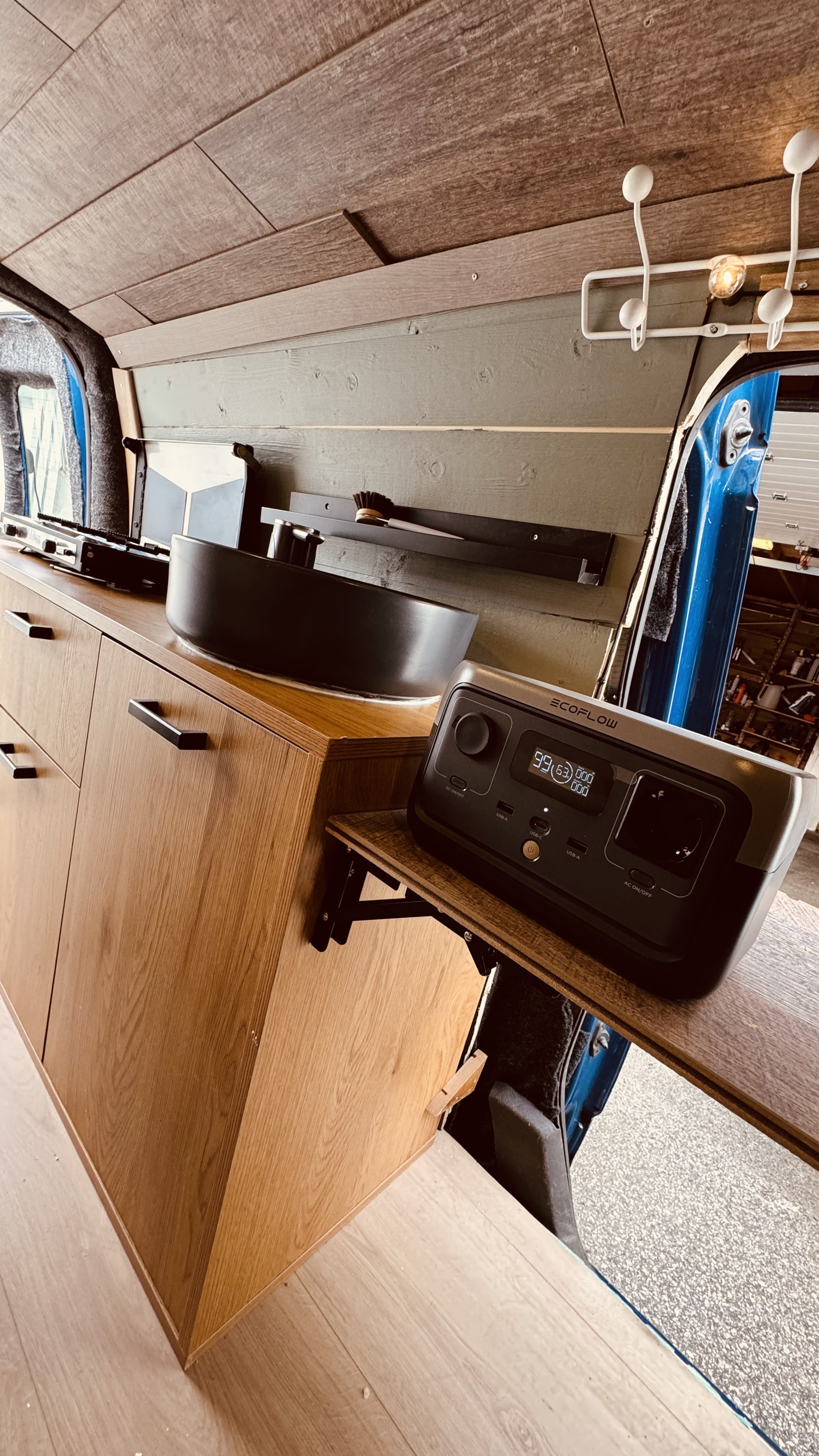 Volkswagen Caddy Maxi with Cruise control