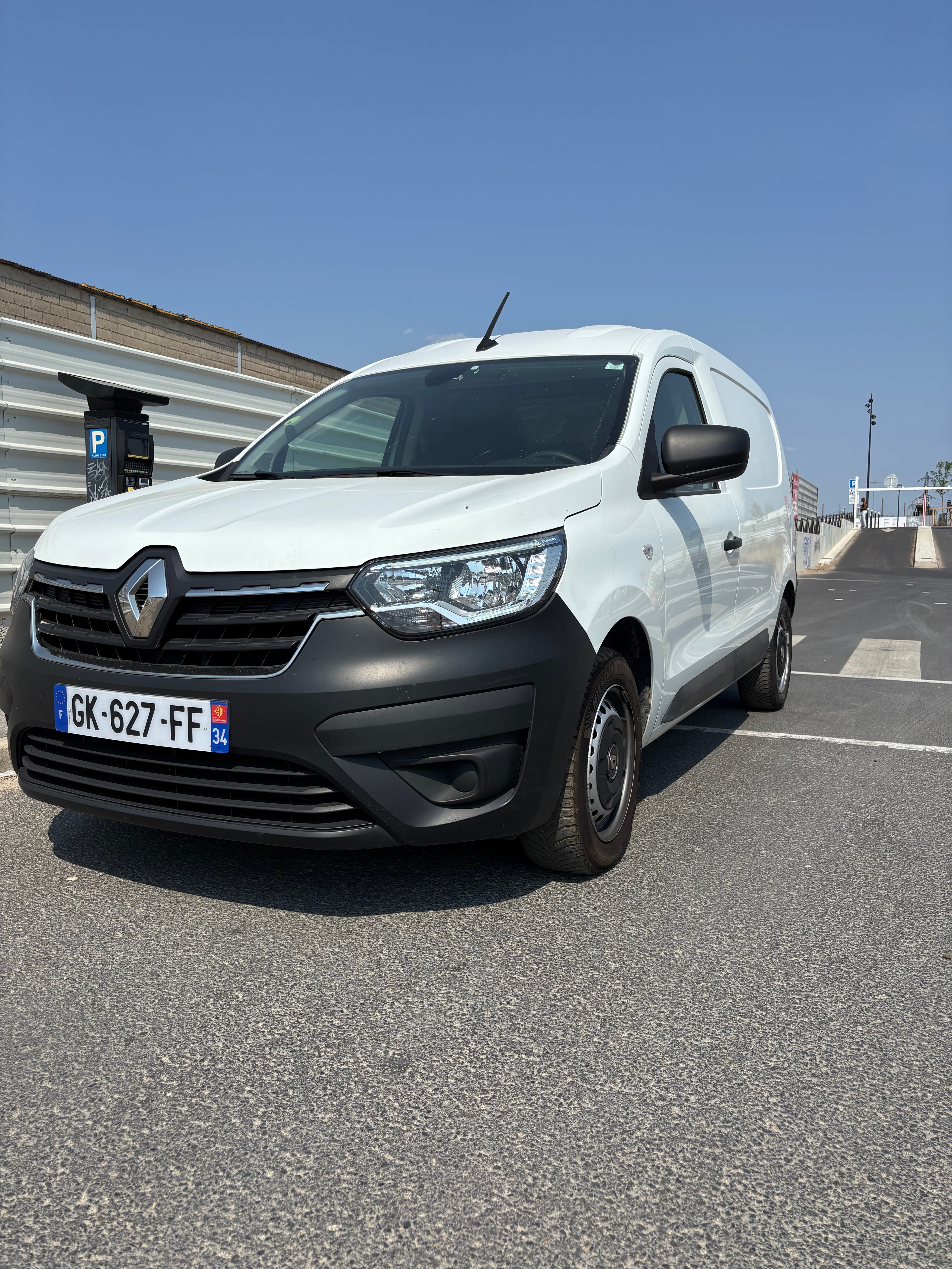 Renault Express avec Autoradio