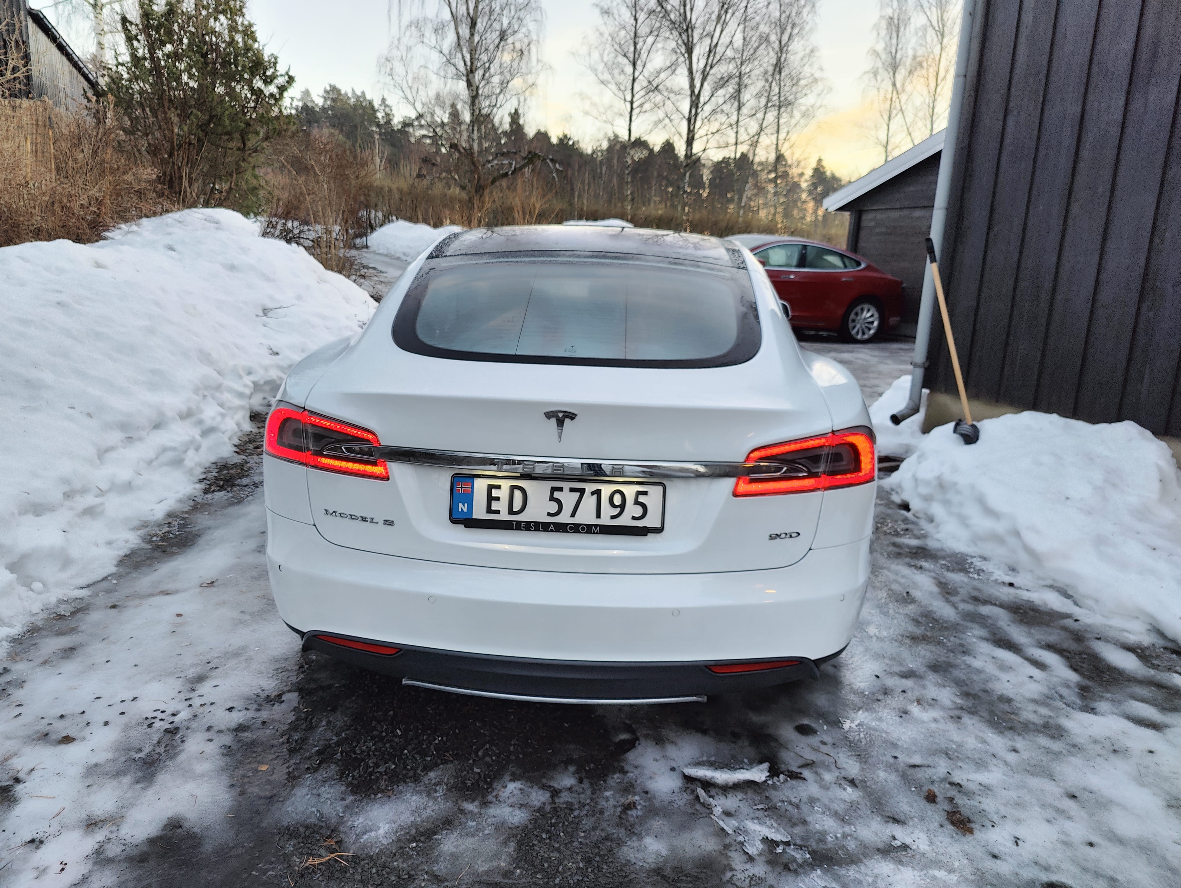 Tesla Model S med Dashcam