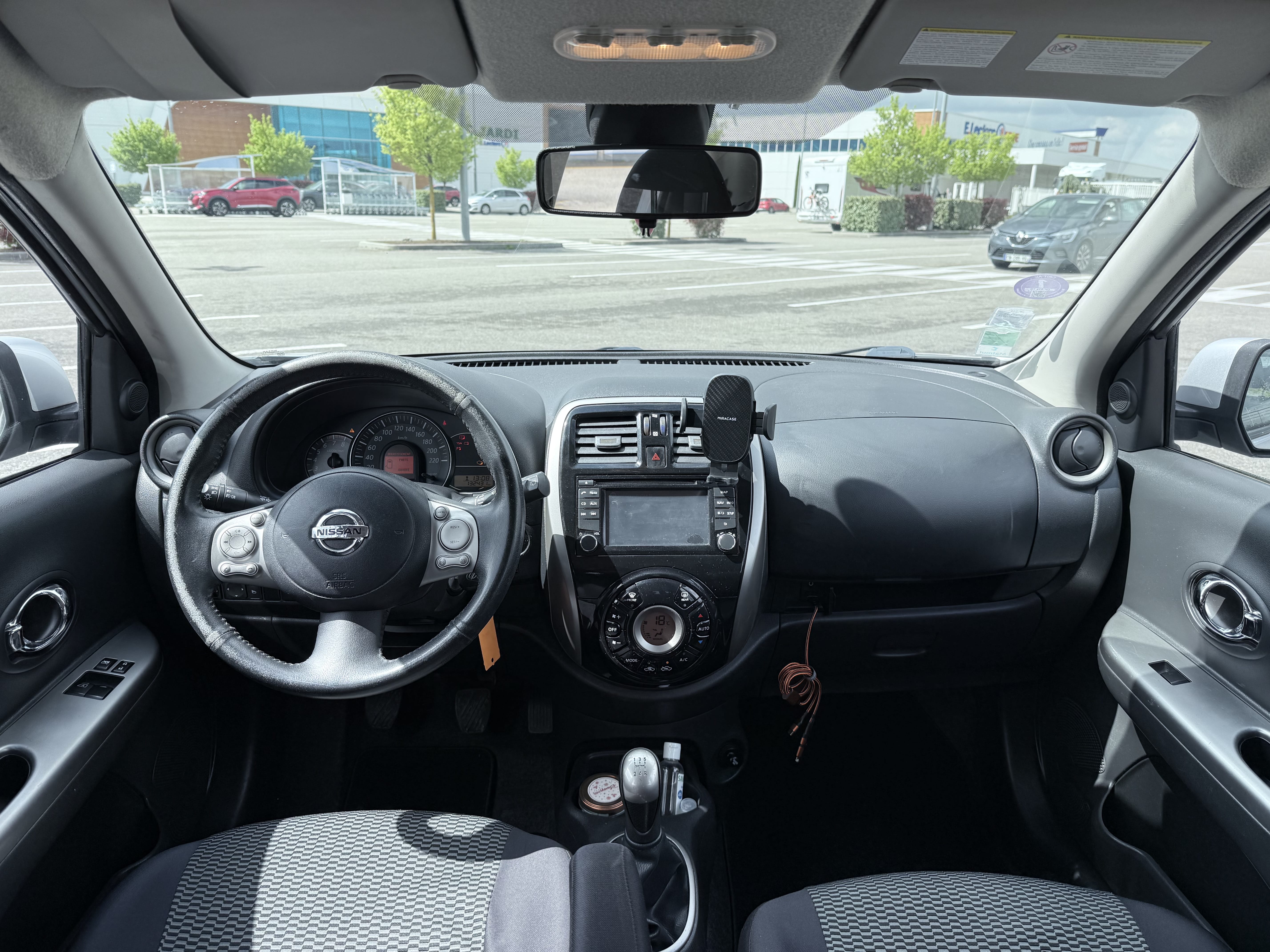 Nissan Micra avec Régulateur de vitesse