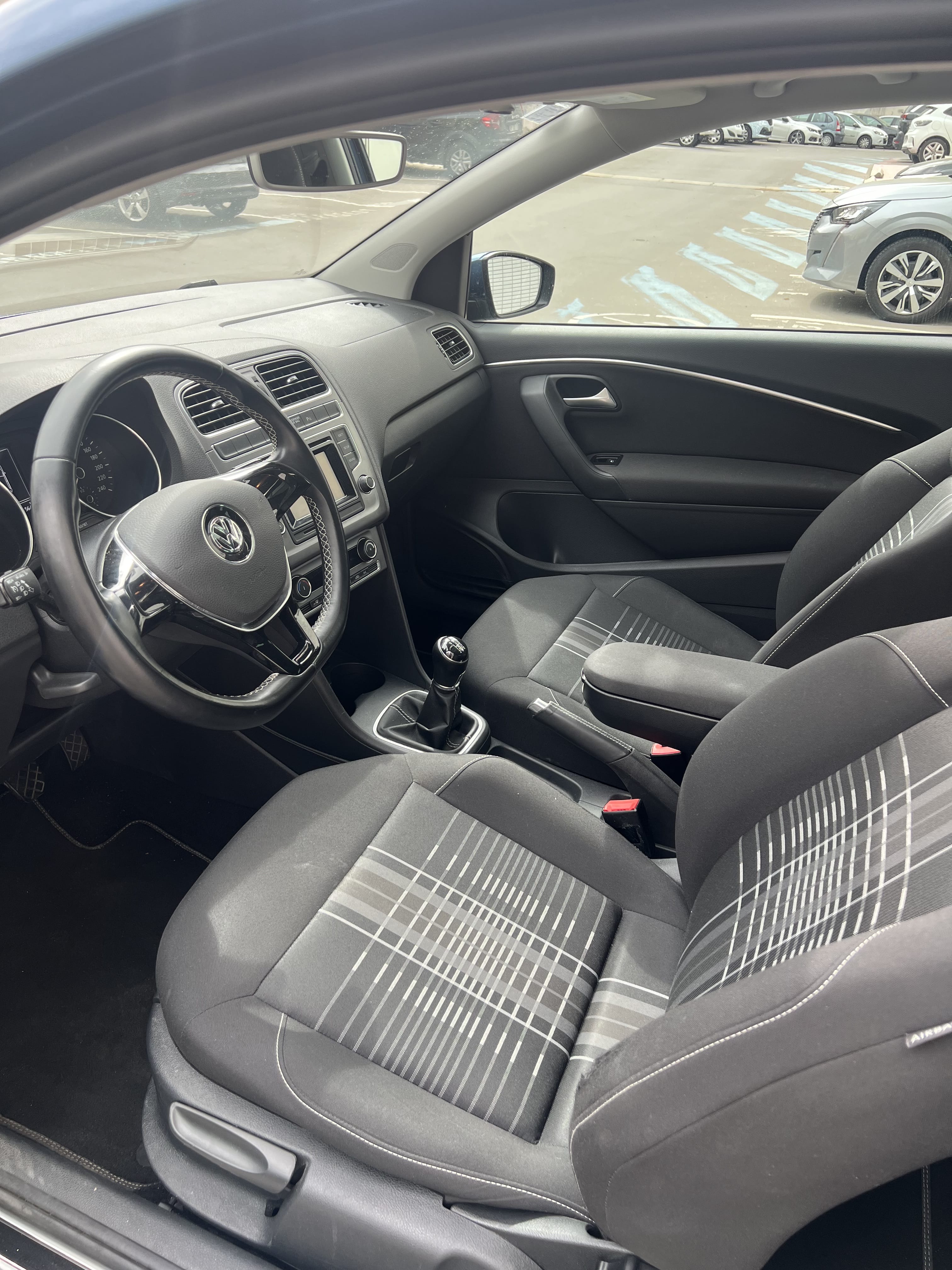 Volkswagen Polo avec Pneus neige