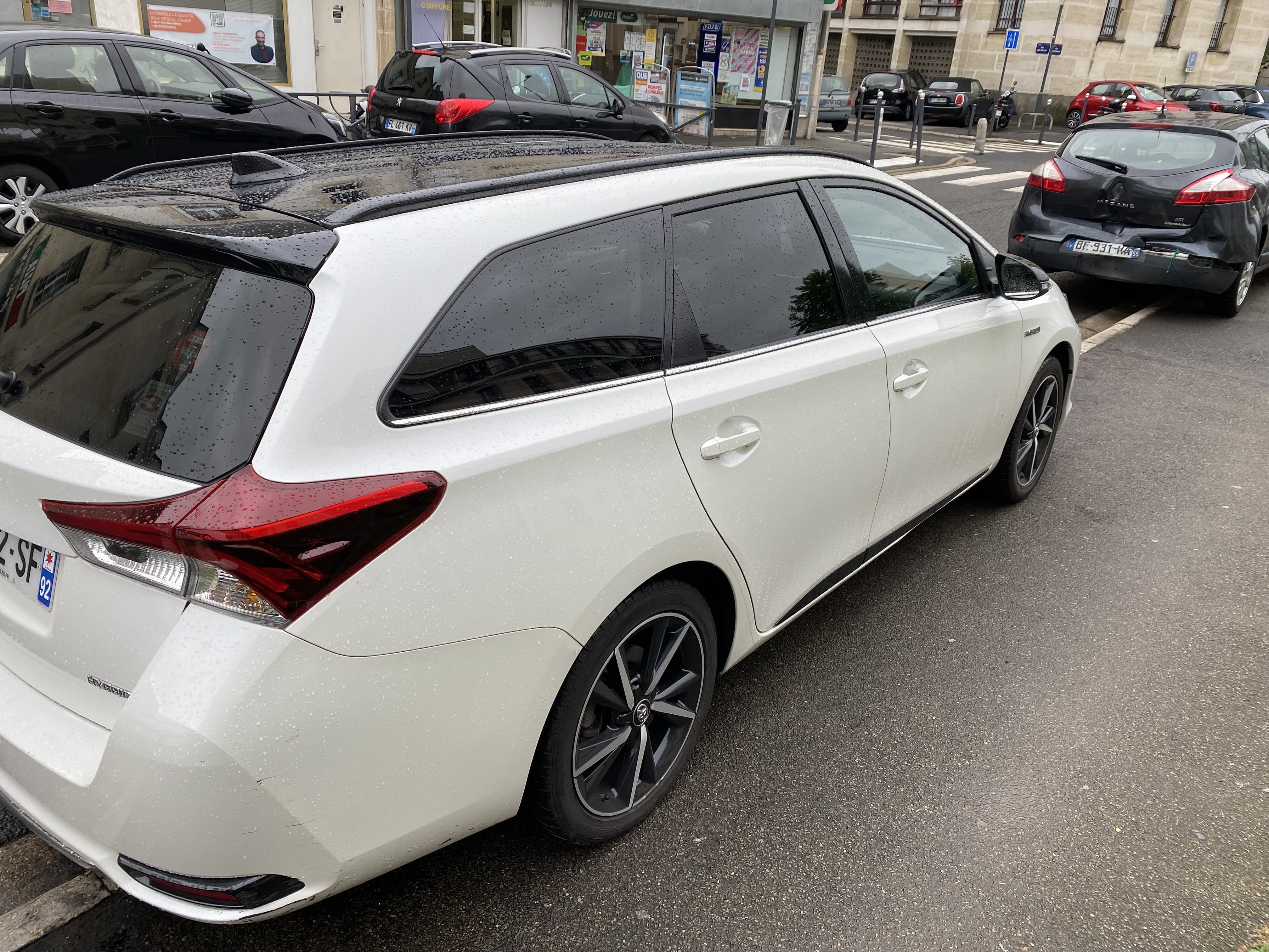 Toyota Auris Touring Sports 1,8 Hybride avec Climatisation