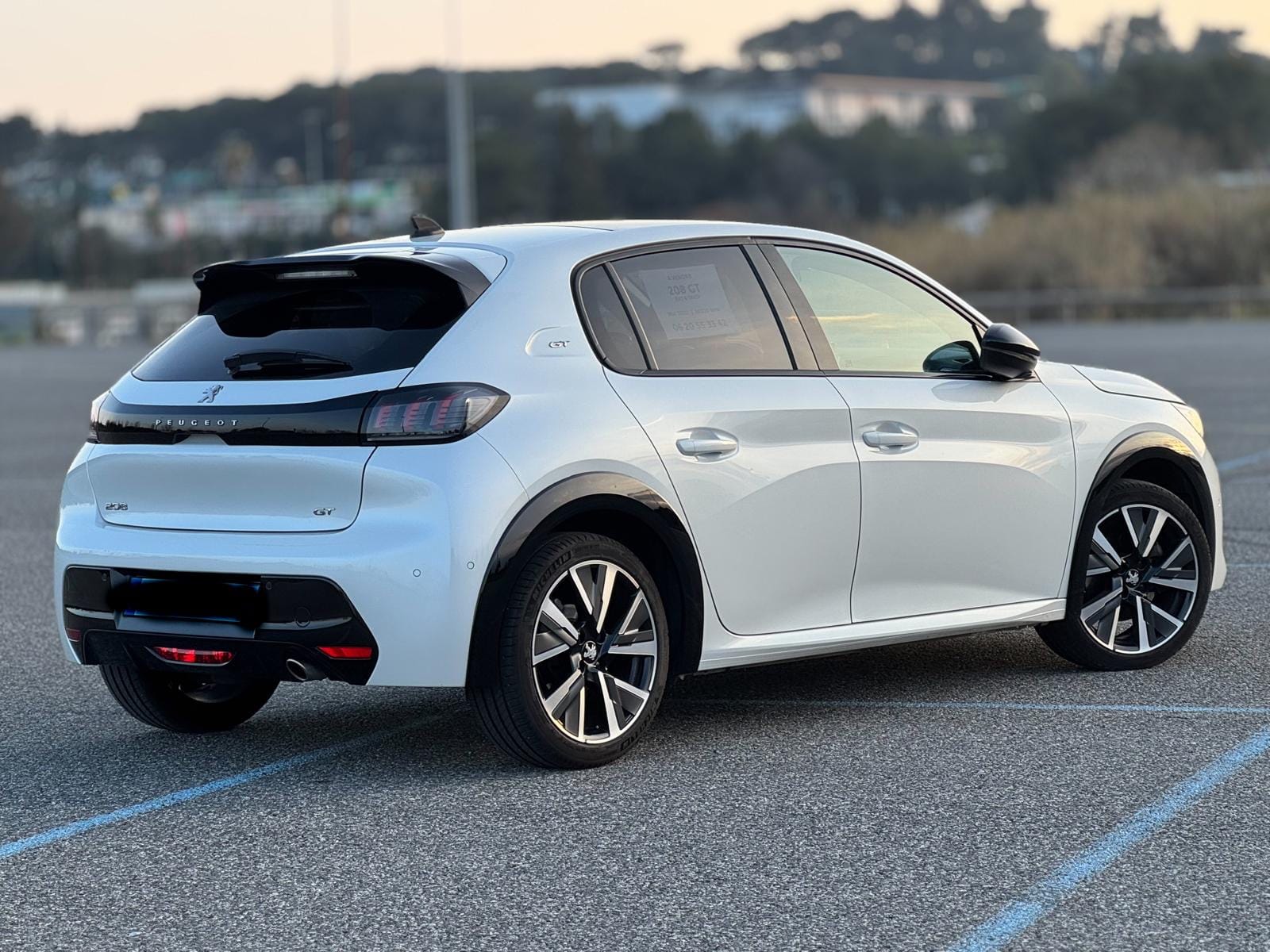 Peugeot 208 avec Caméra de recul