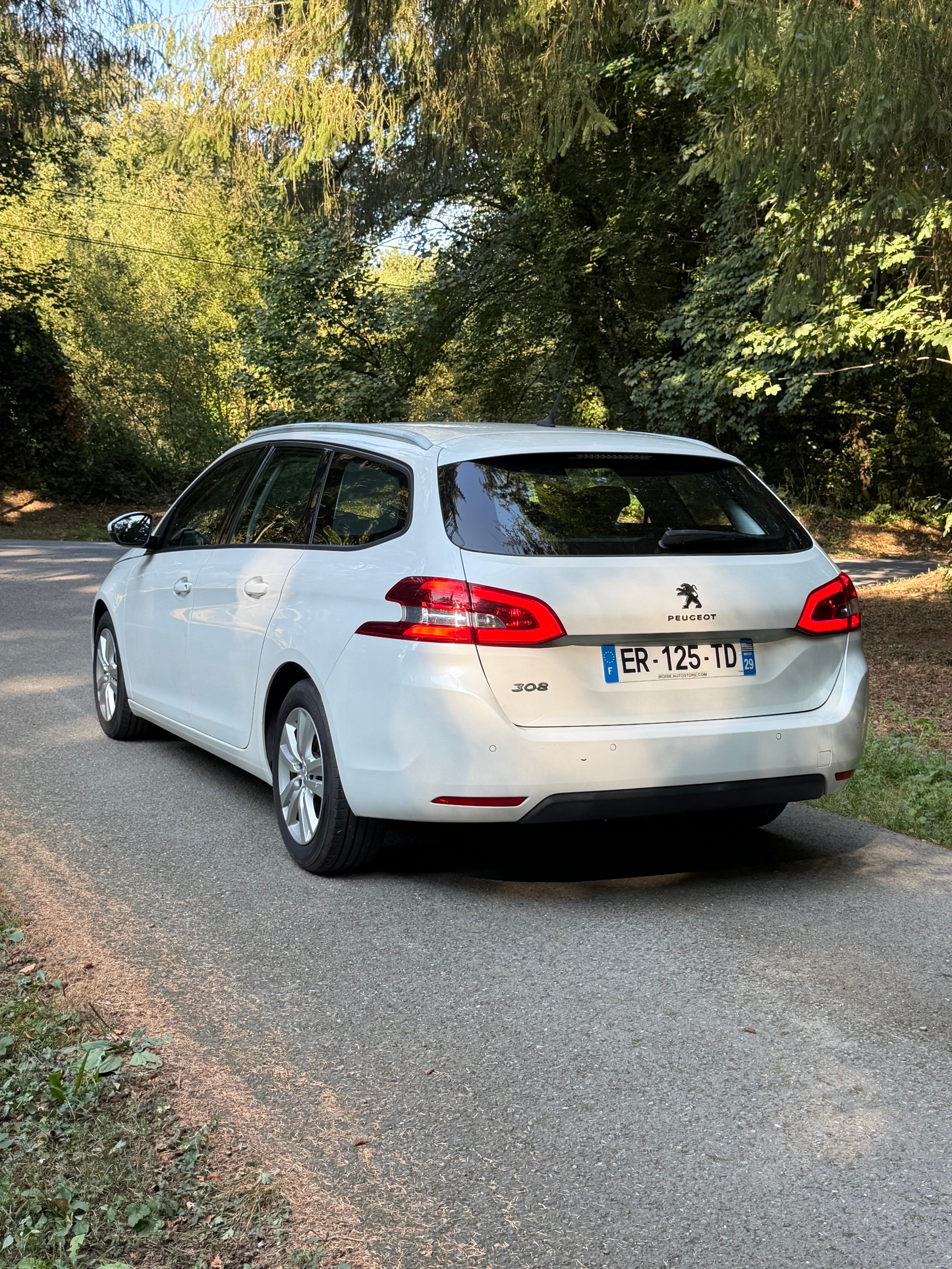 Peugeot 308 SW avec GPS