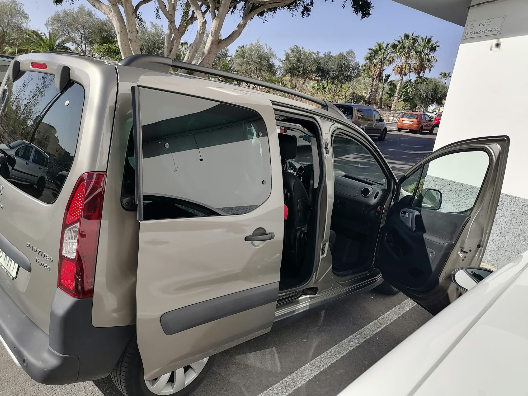 Peugeot Partner Tepee con Dashcam