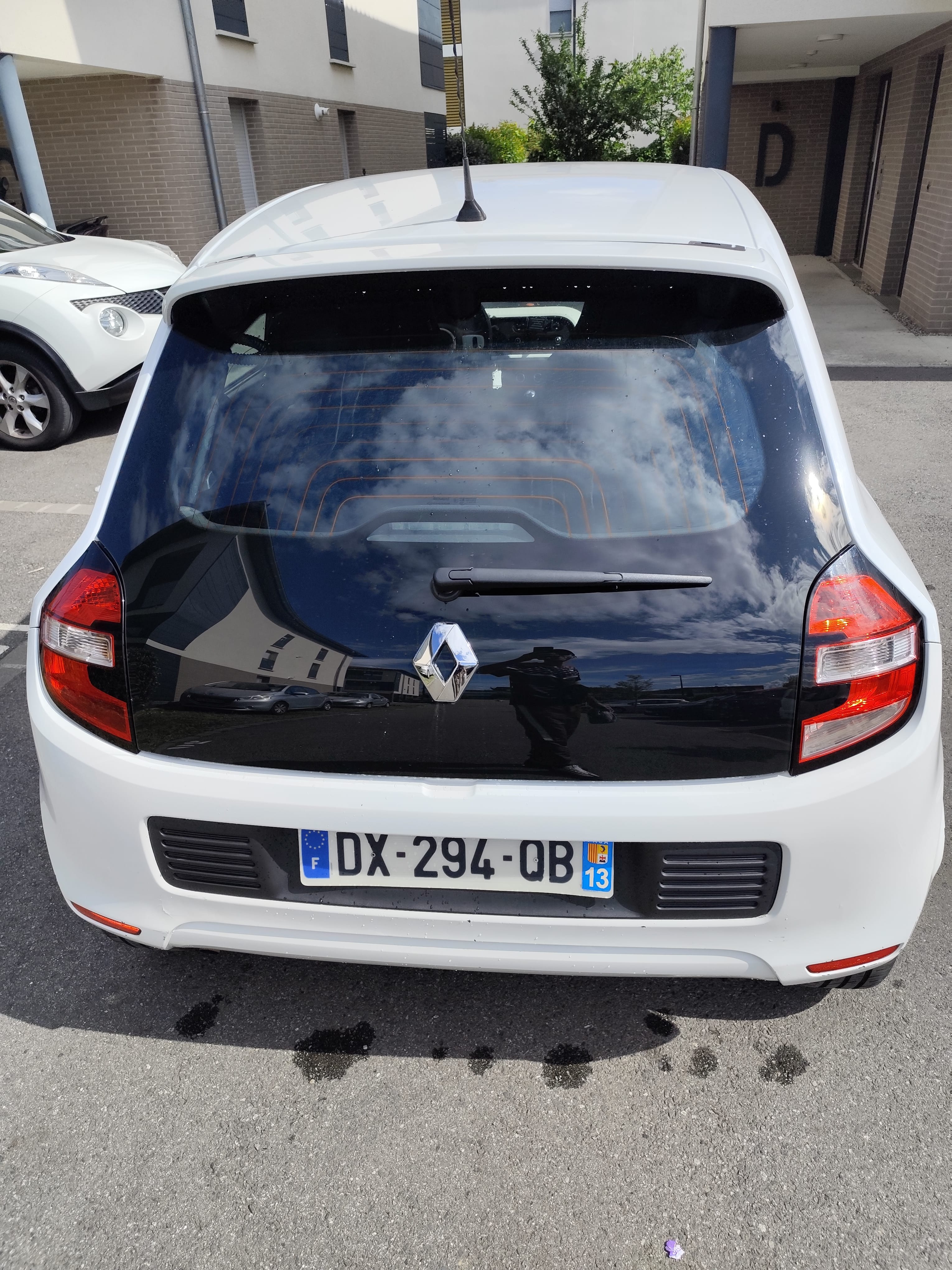 Renault Twingo III 1.0 SCE avec Entrée audio / iPod