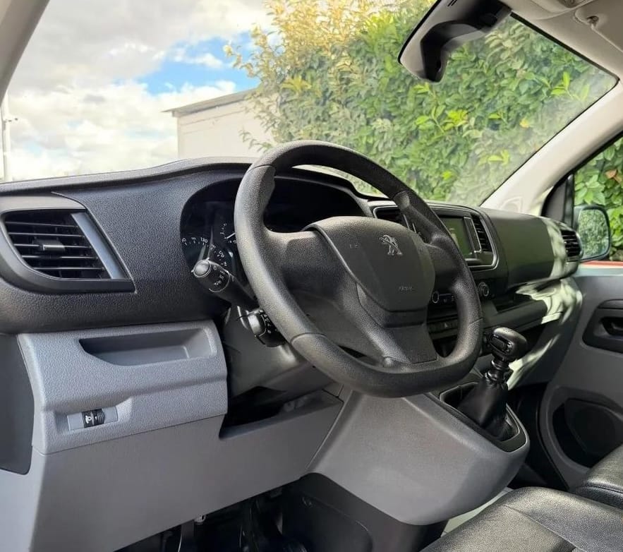 Peugeot Expert LONG HDI 145cv avec GPS