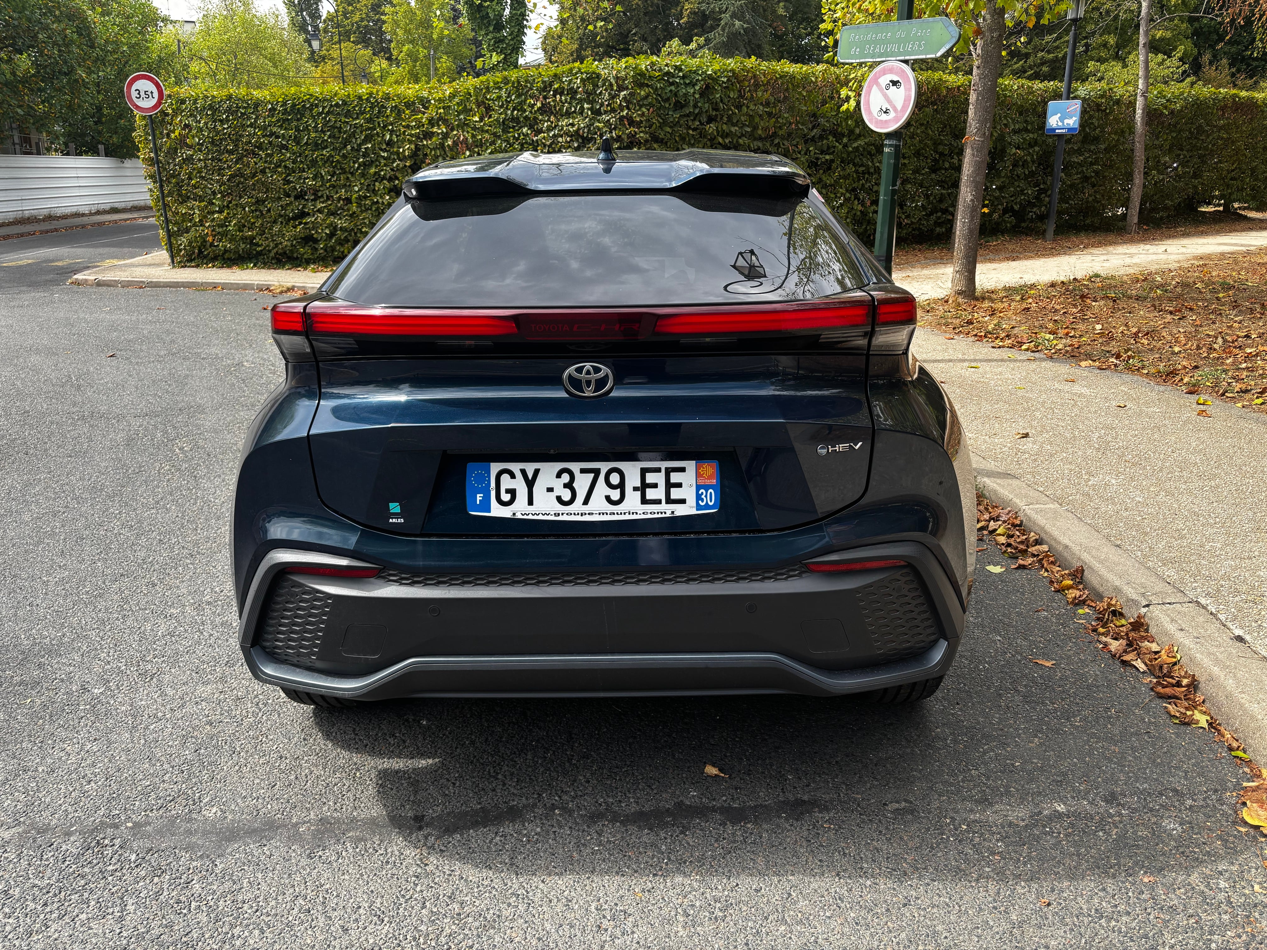 Toyota C-HR Hybrid avec GPS