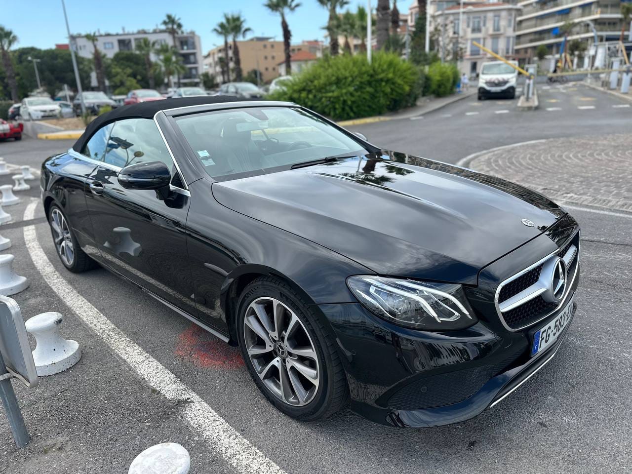Mercedes-Benz Classe E Cabriolet avec Climatisation