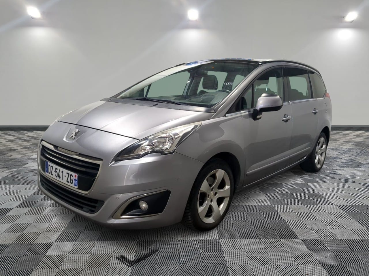 Peugeot 5008 avec Climatisation
