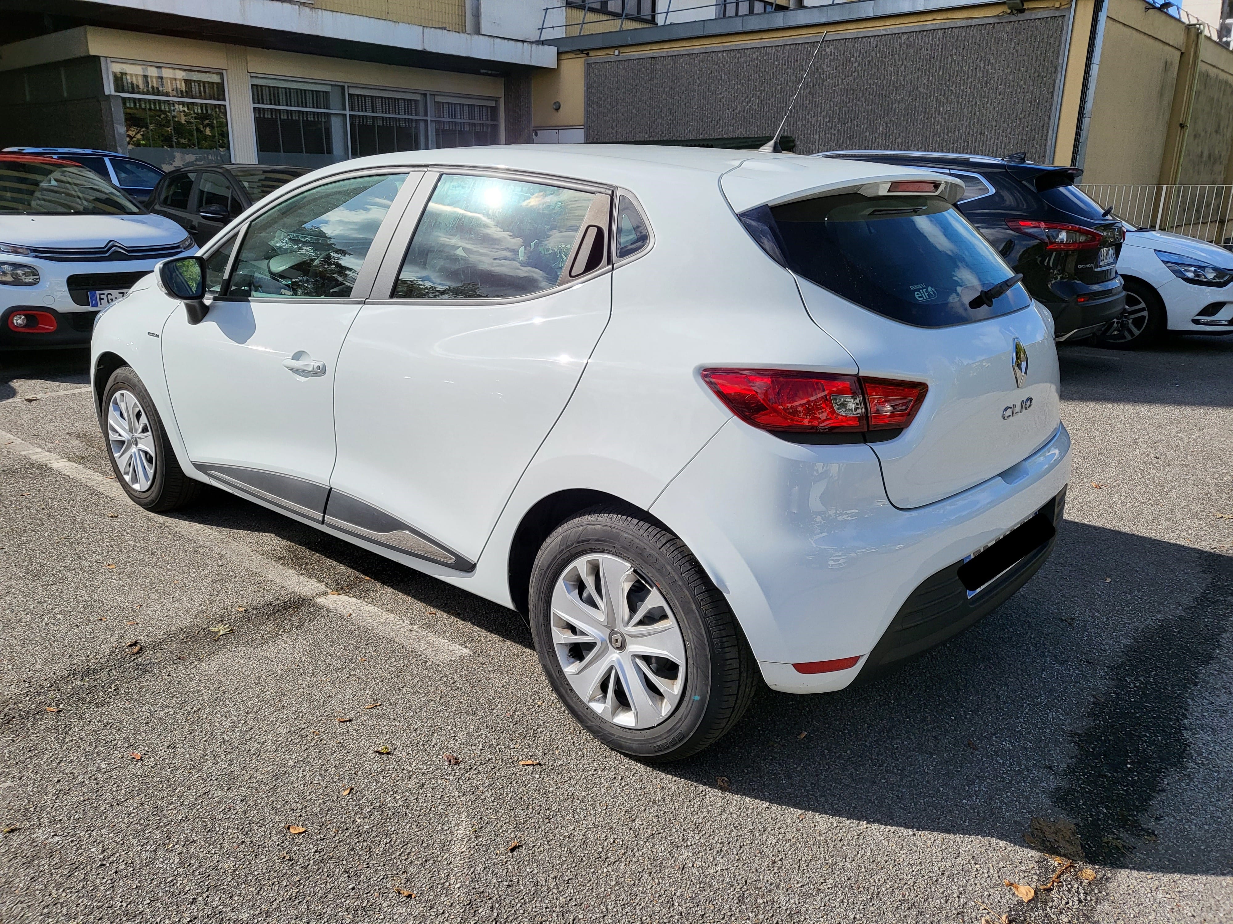 Renault Clio avec Régulateur de vitesse