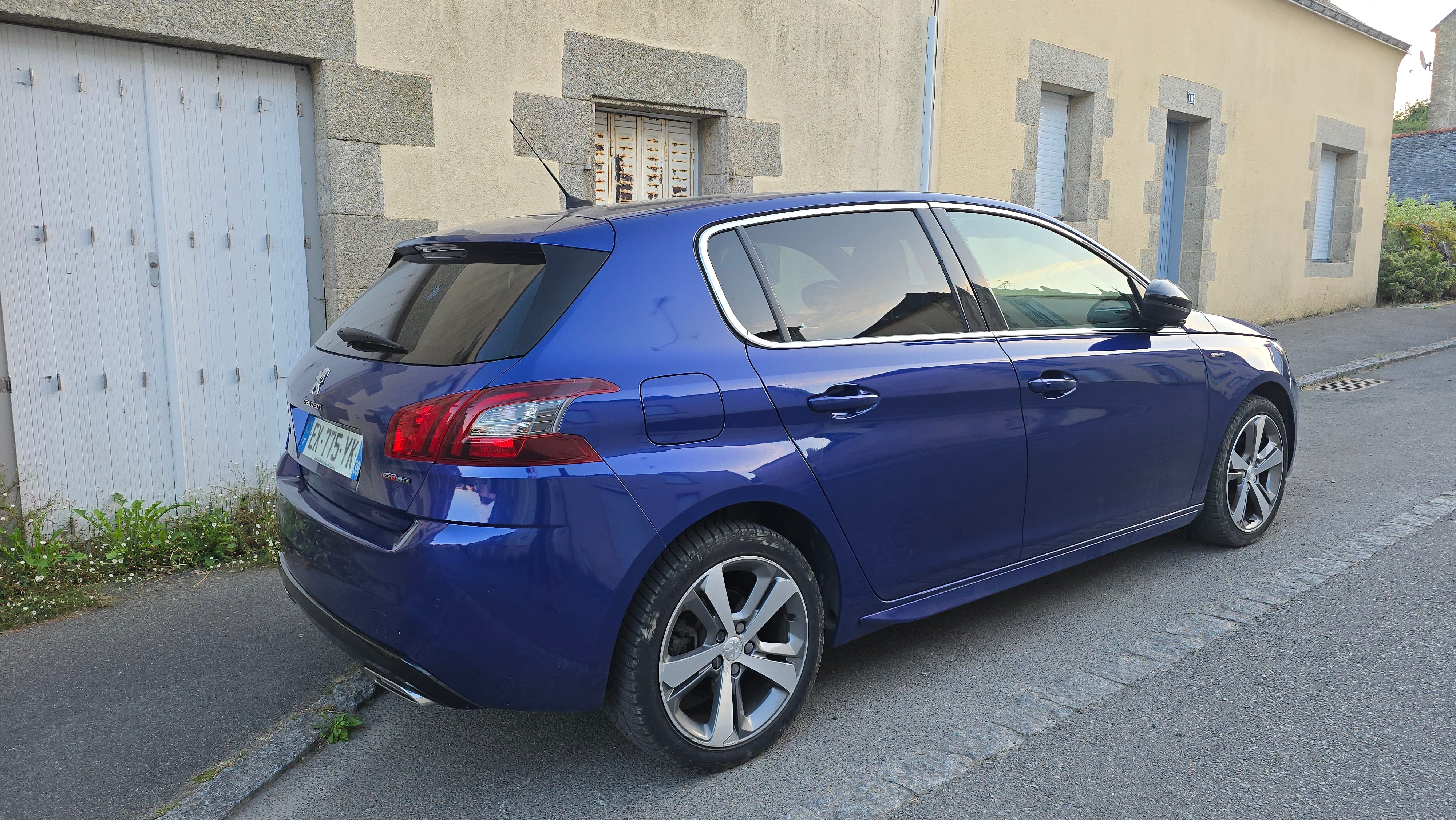 Peugeot 308 avec Climatisation