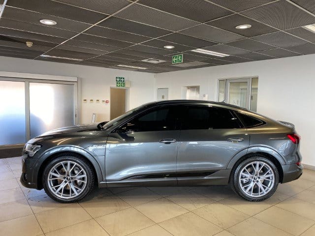 Audi e-tron Sportback med Aircondition