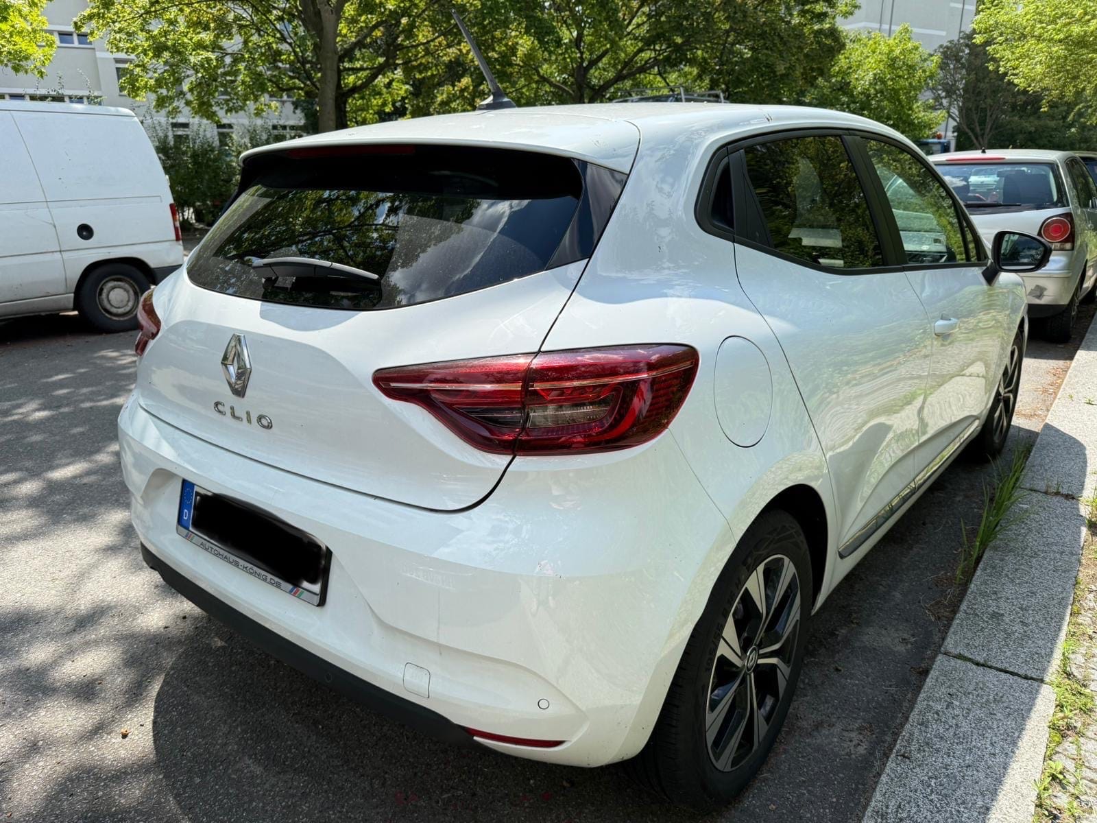 Renault Clio 2024 Edition (Kreuzberg) mit Navigationsgerät