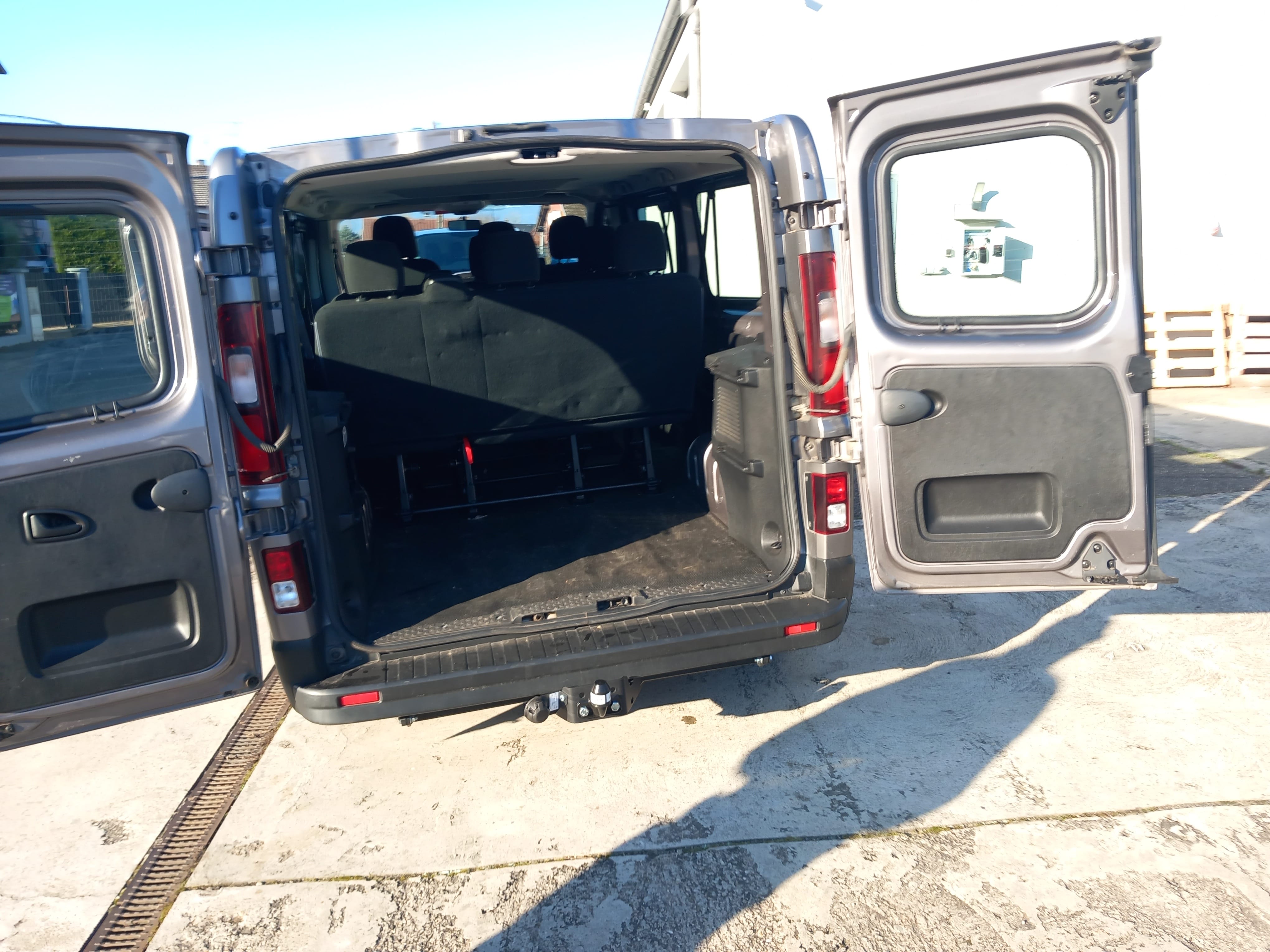 Renault Trafic Passenger avec Régulateur de vitesse