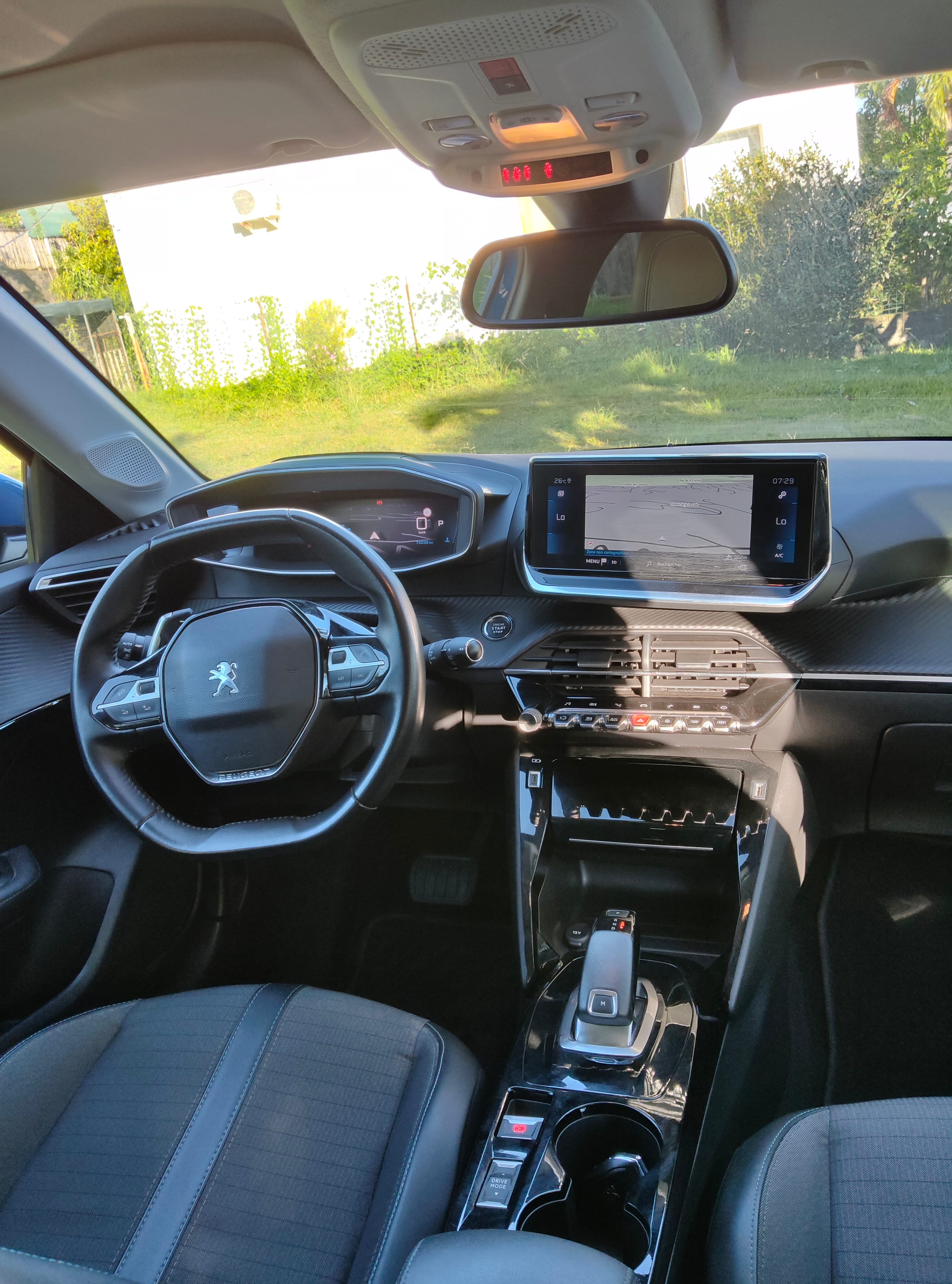 Peugeot 208 avec Régulateur de vitesse
