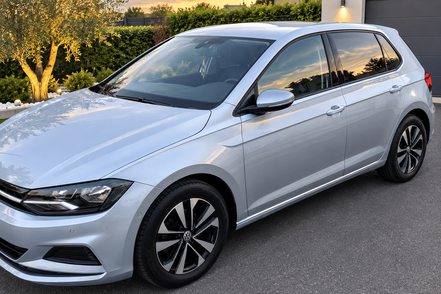 Volkswagen Polo, 2019, Essence 95, automatique